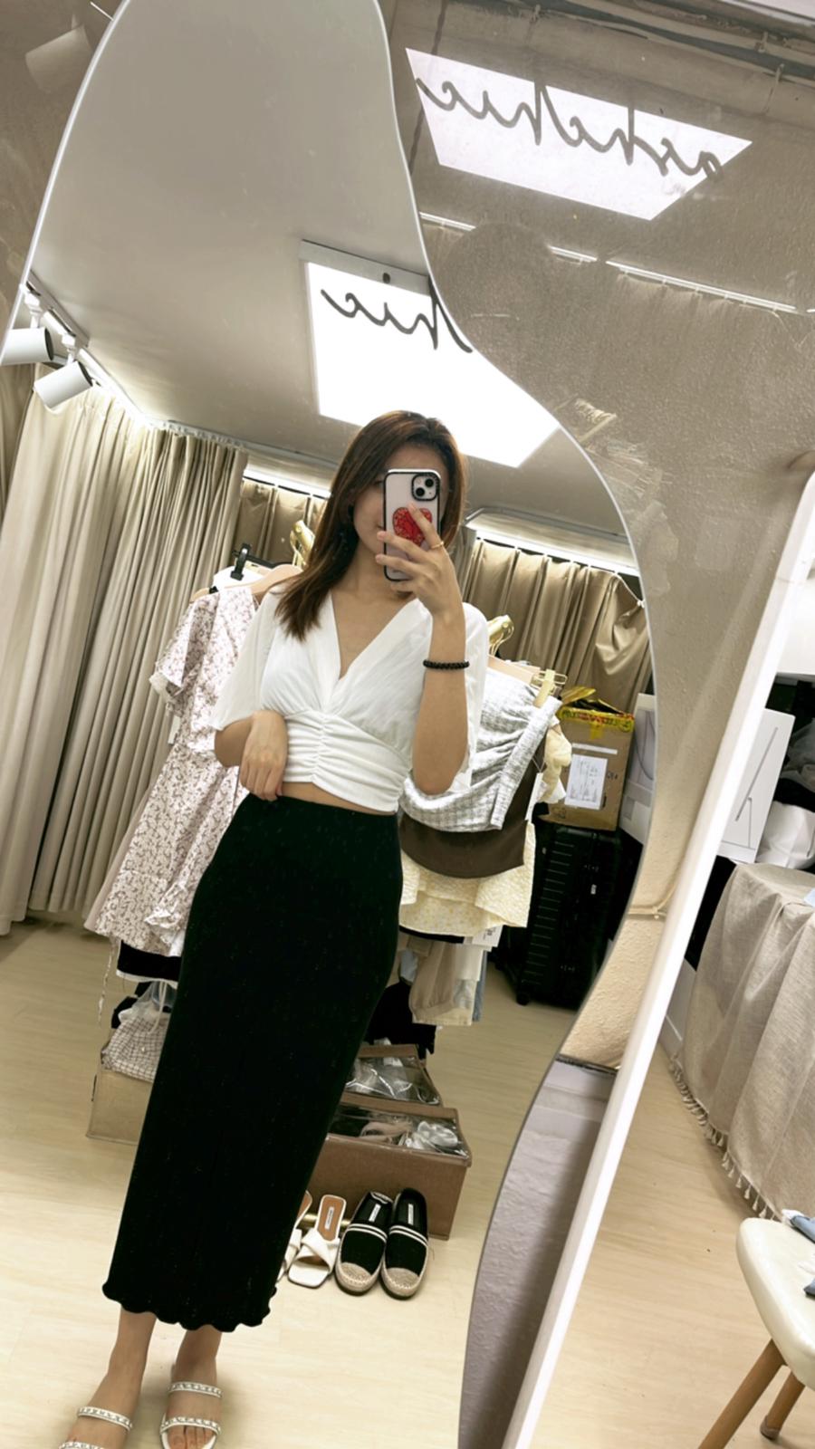 V neck Big Sleeves Cropped T Top