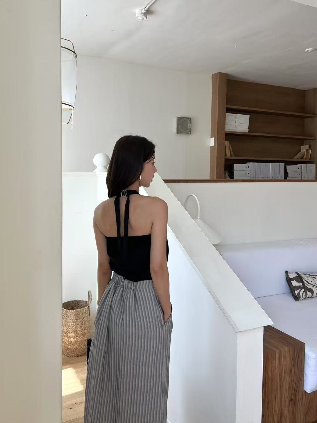 Cross neck chiffon Tank Top