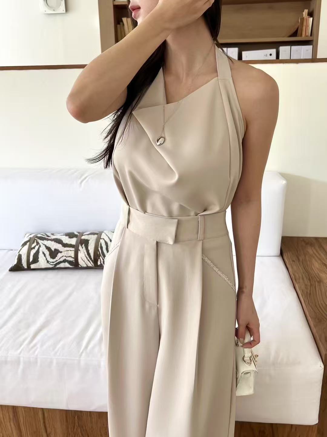 Cross neck chiffon Tank Top