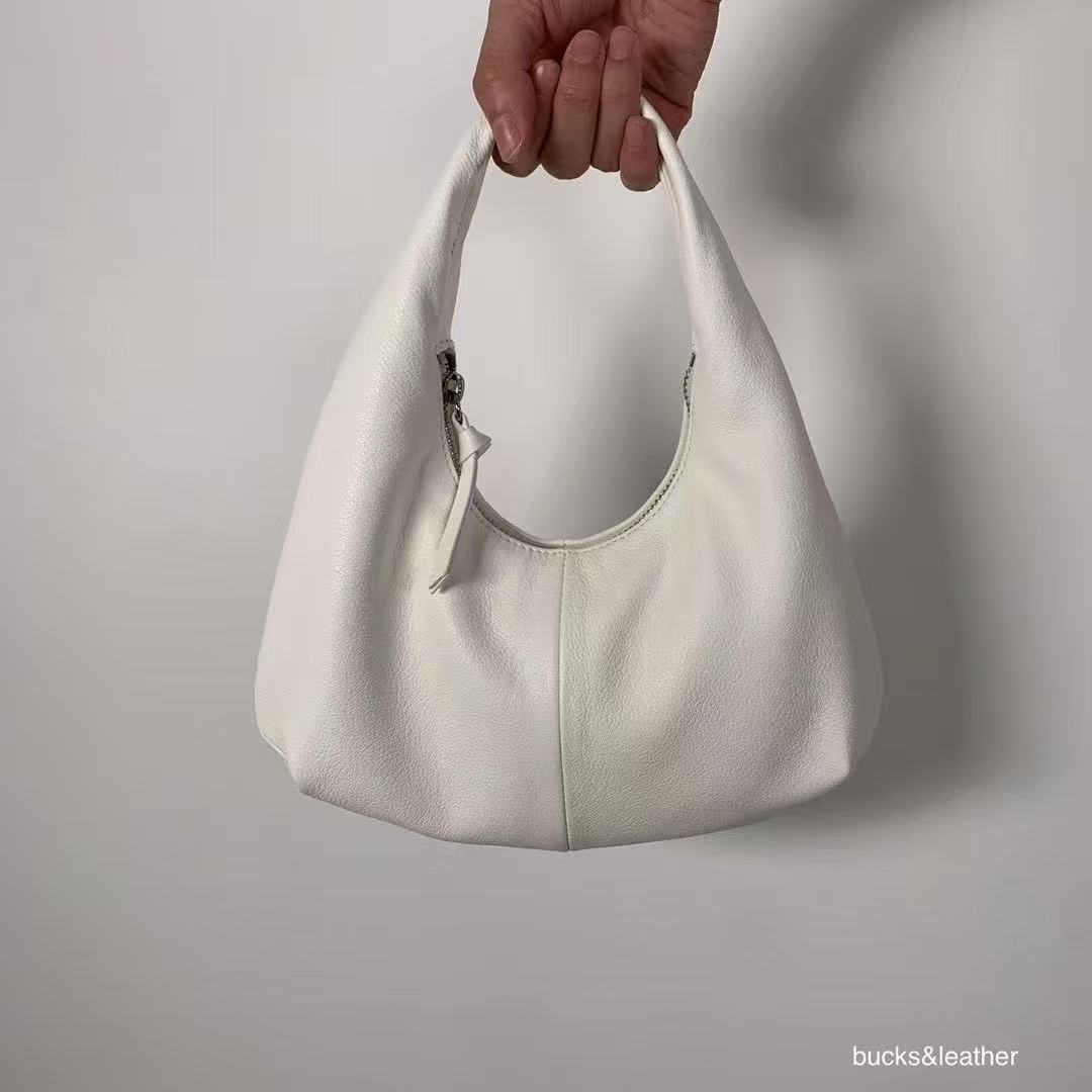 Circle Holds Leather Bag