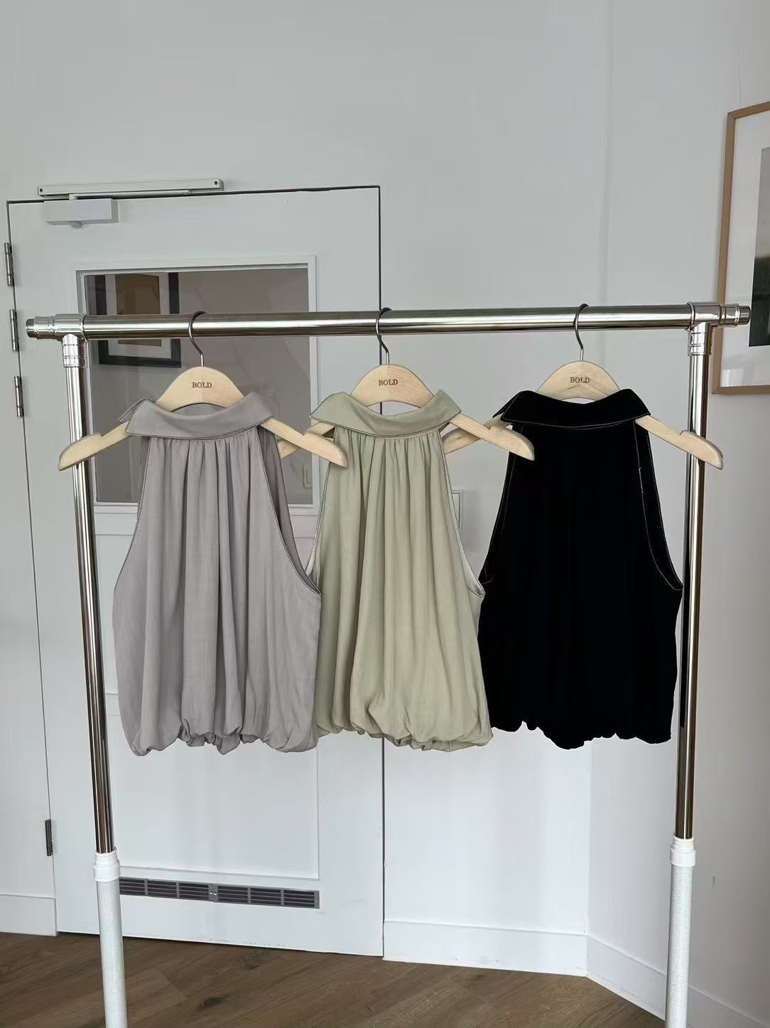 Crewneck Chiffon Top