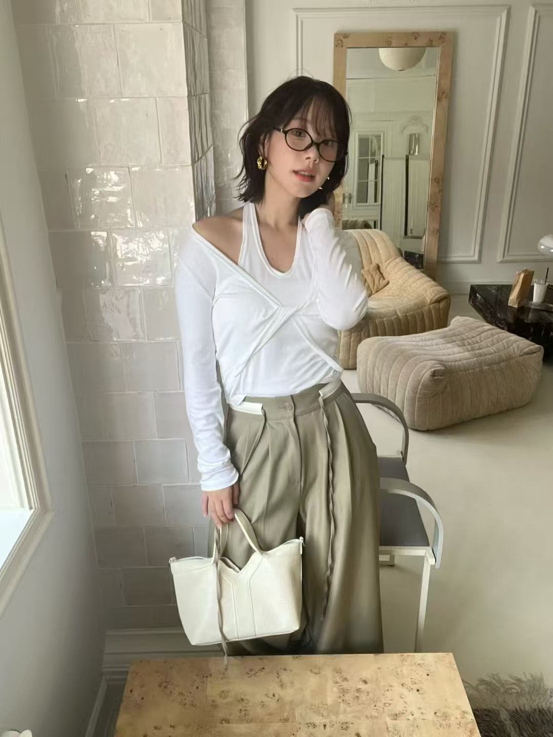 Cross Over Long Sleeves Top