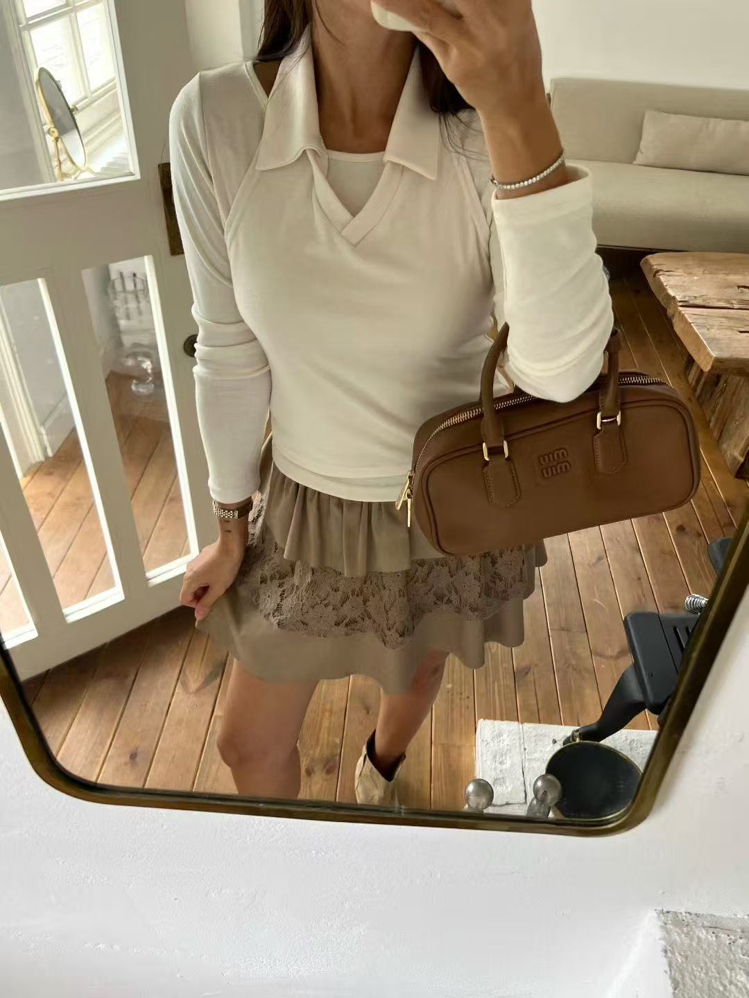 Collar Neck Long Sleeves Top