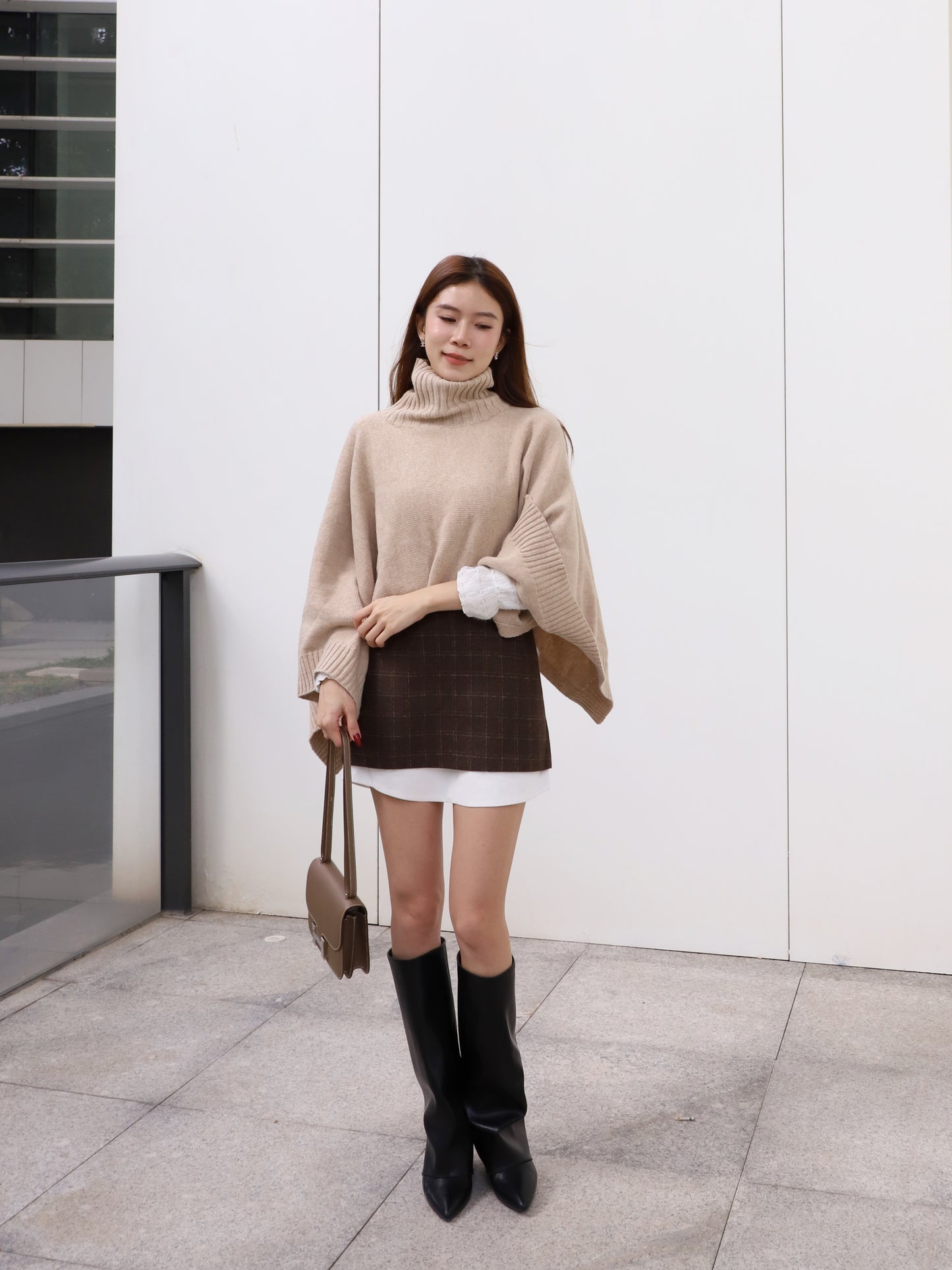 Turtle Neck Wool Cape