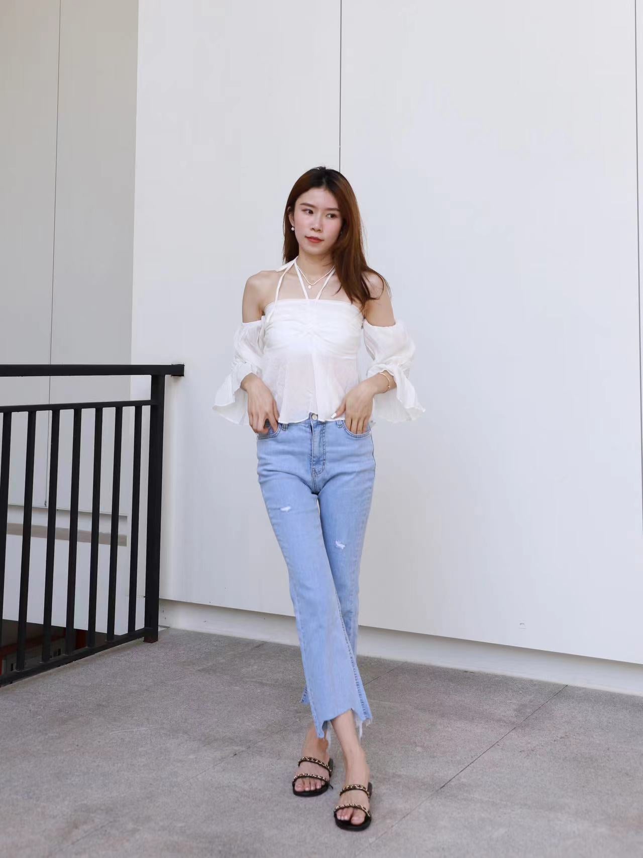Ruffles End Flare Jeans