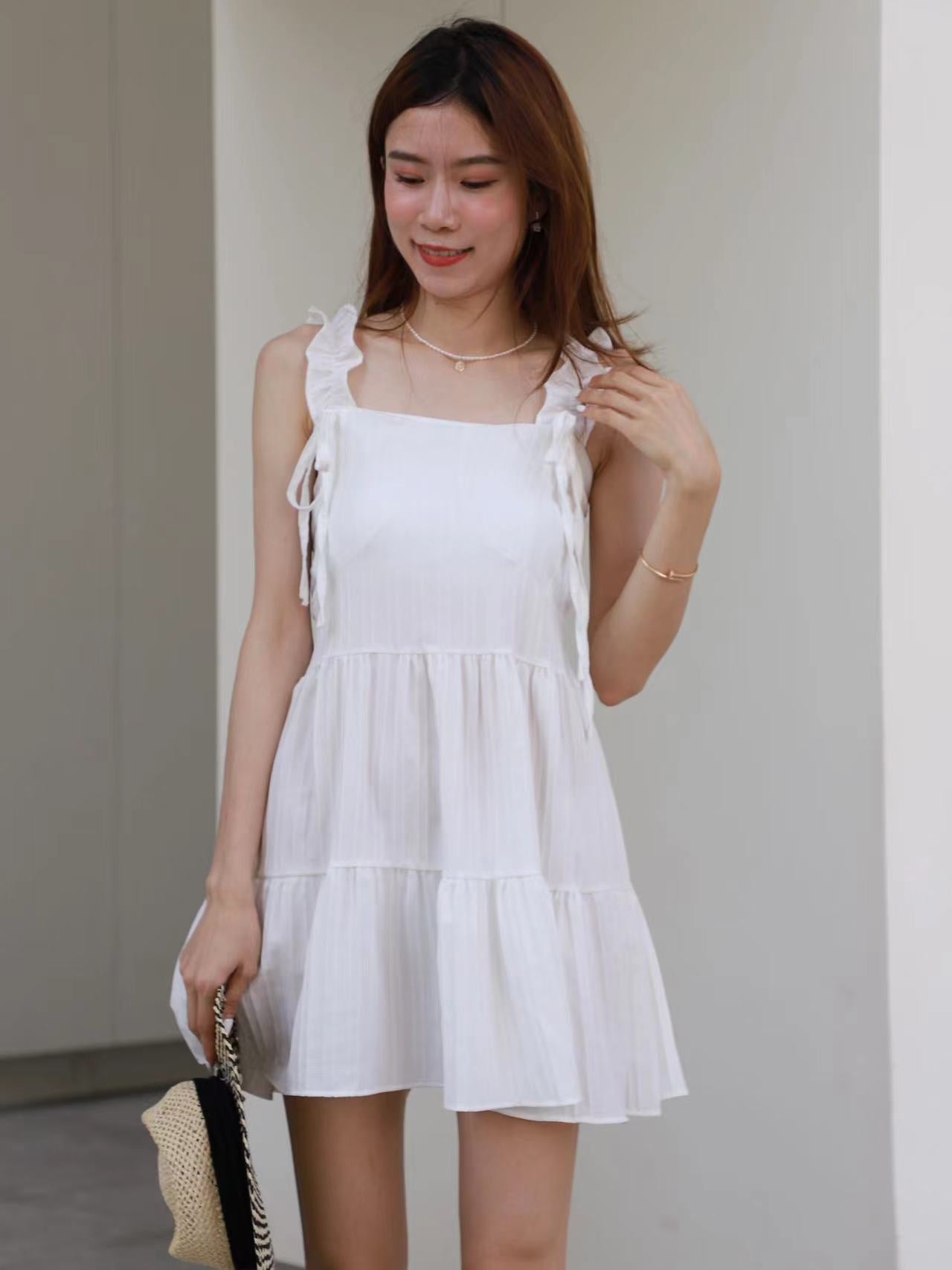 THAI Ruffles Sleeves Cup Cake Mini Dress