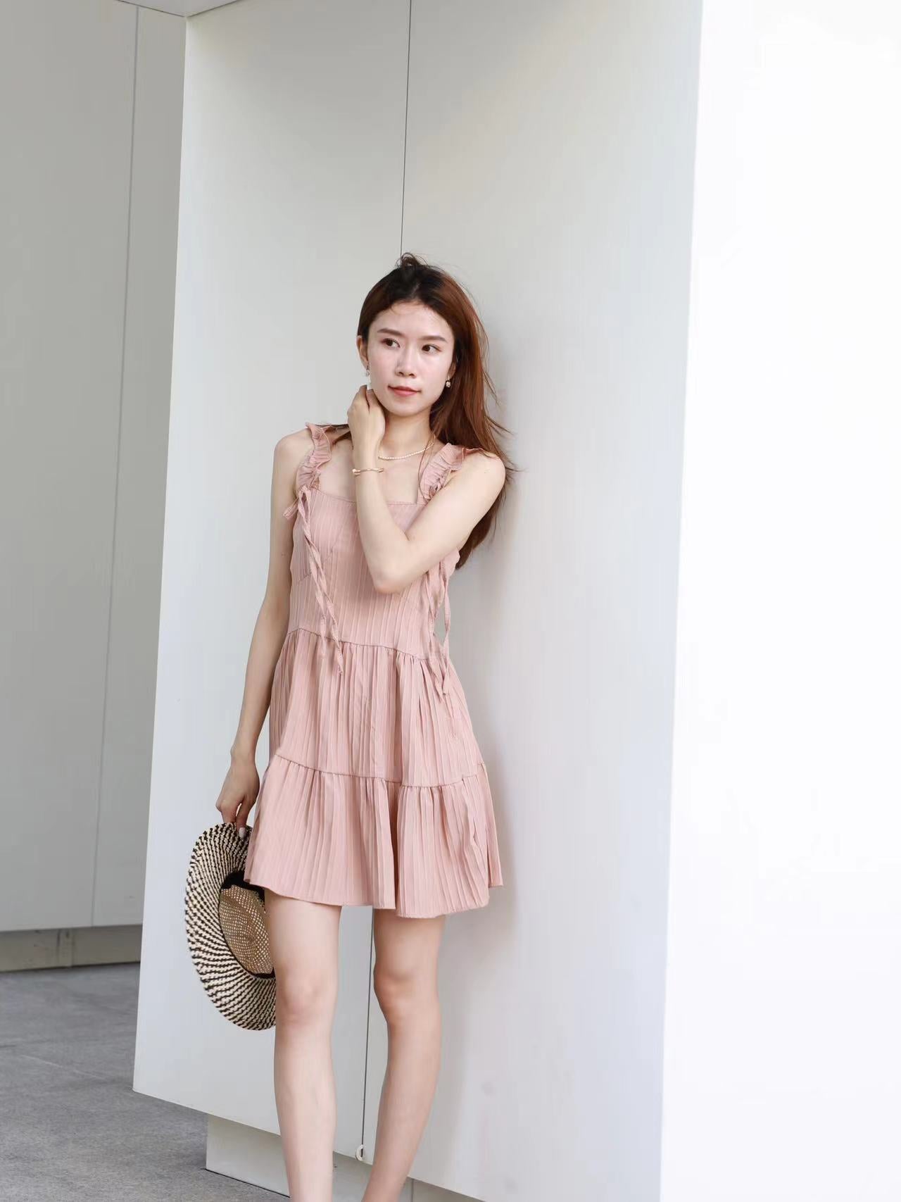 THAI Ruffles Sleeves Cup Cake Mini Dress