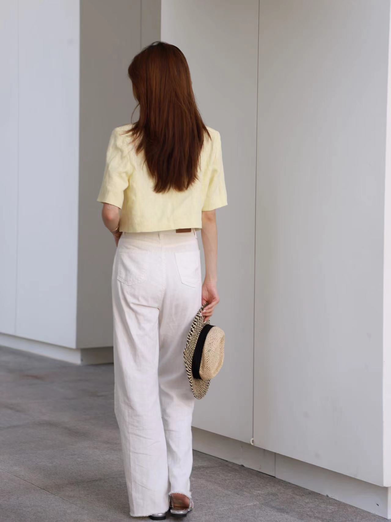 Cropped Linen Blazer with pads