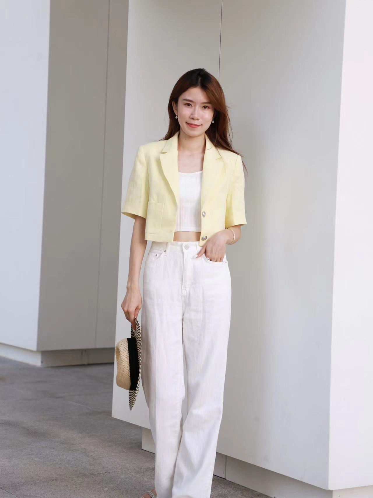 Cropped Linen Blazer with pads