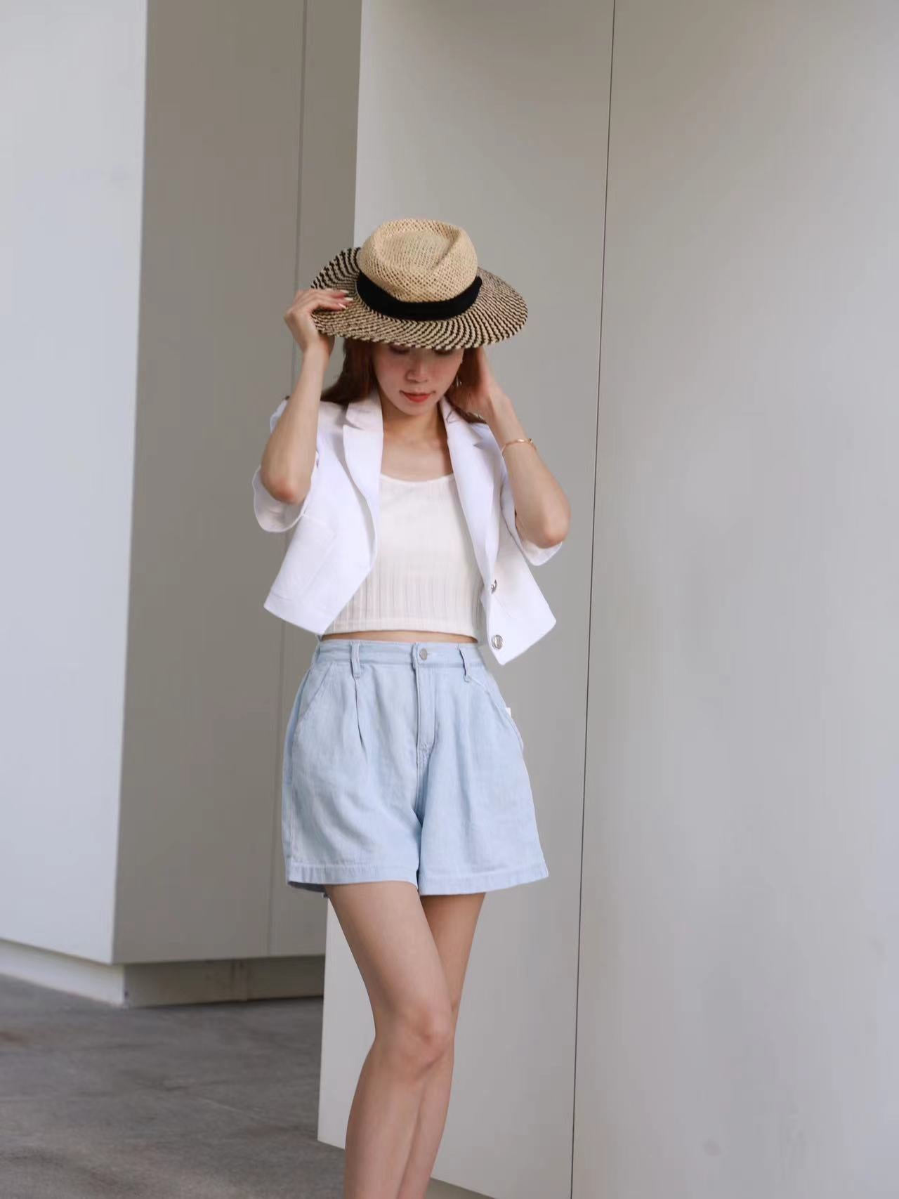 Cropped Linen Blazer with pads