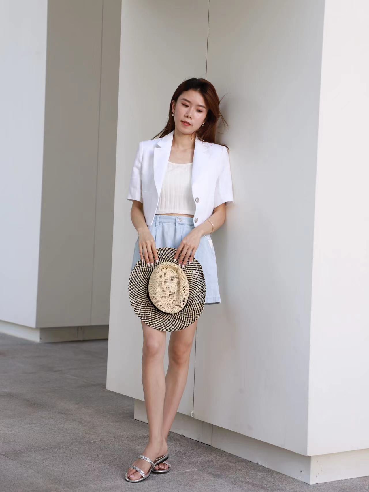 Cropped Linen Blazer with pads