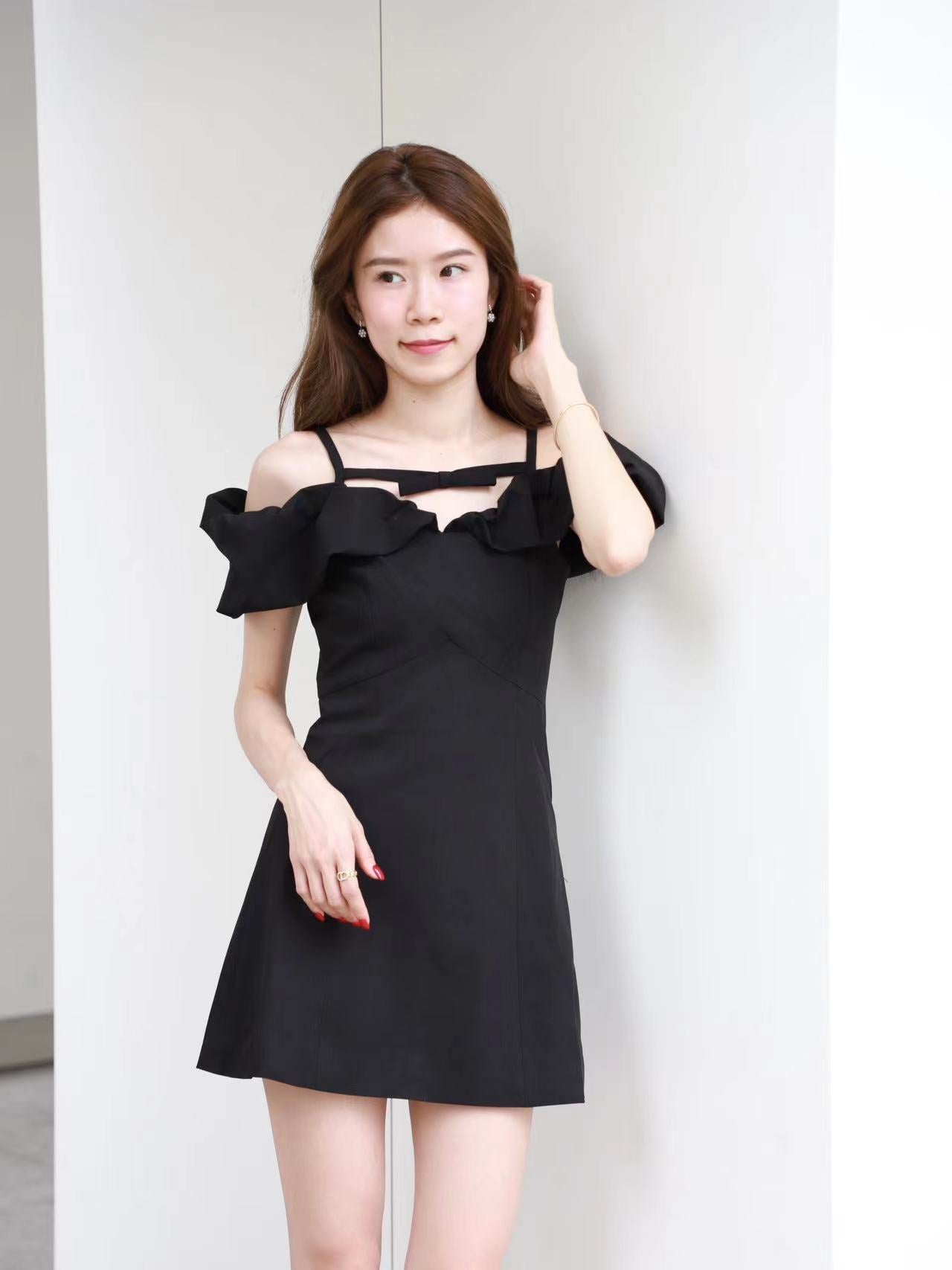 Small Ribbon Ruffles Off Shoulder Mini Dress