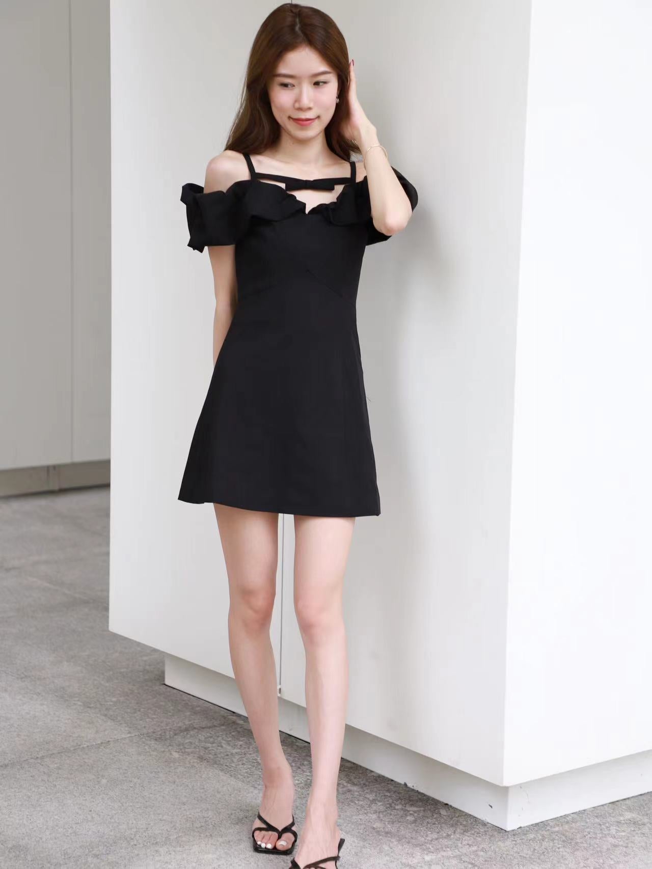 Small Ribbon Ruffles Off Shoulder Mini Dress