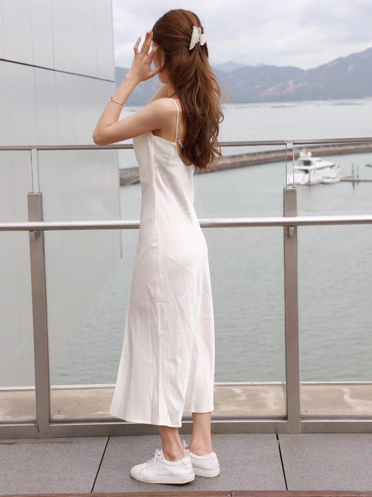 Silk Slit Maxi Dress (removable chain)