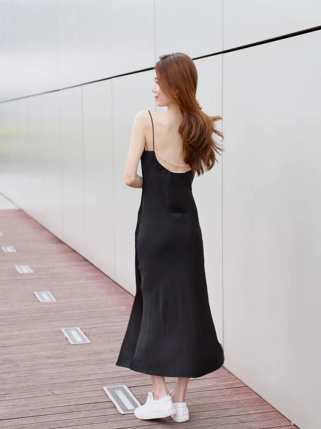 Silk Slit Maxi Dress (removable chain)
