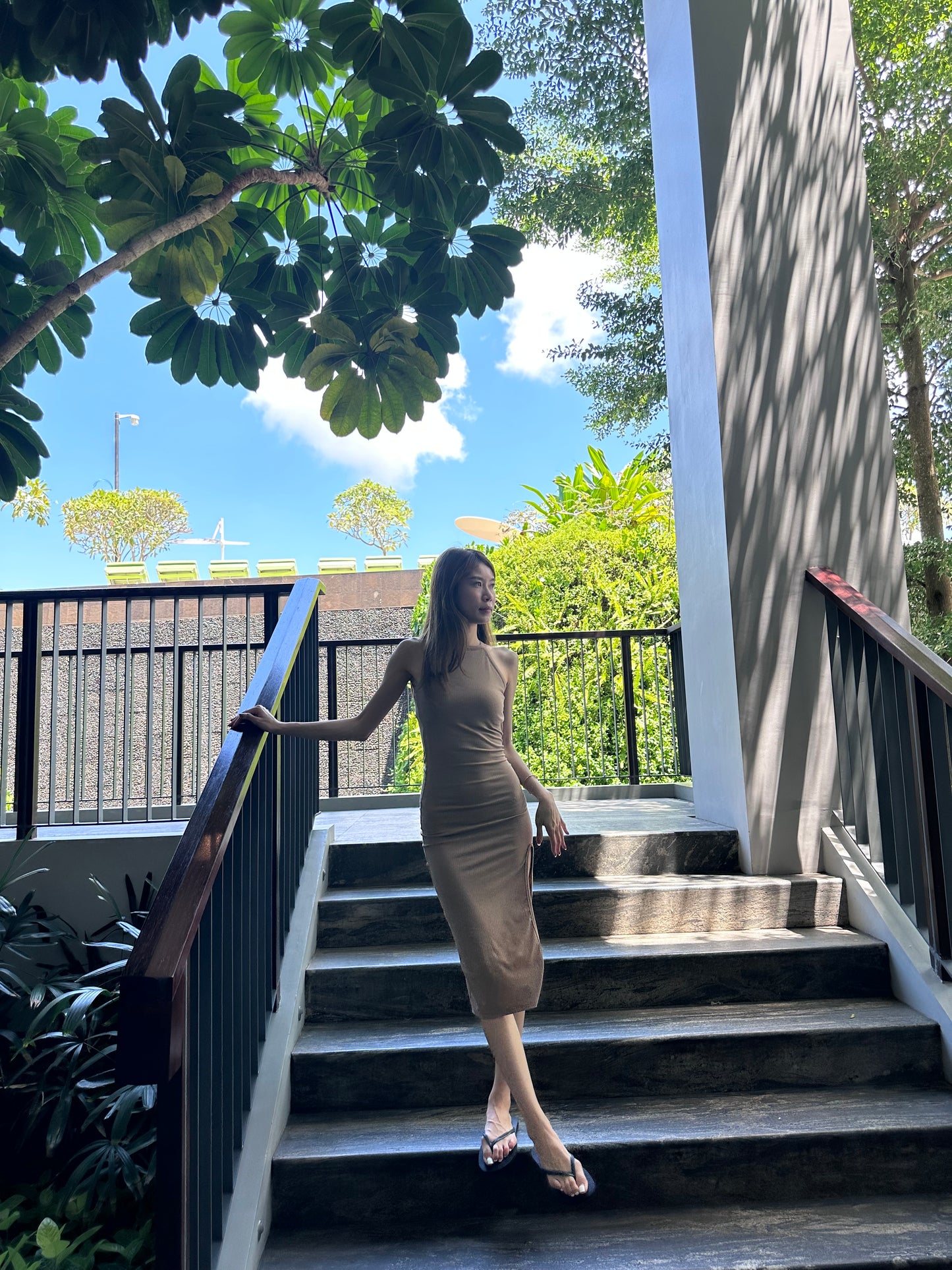 (ashchic made) Crewneck Slit Maxi Dress