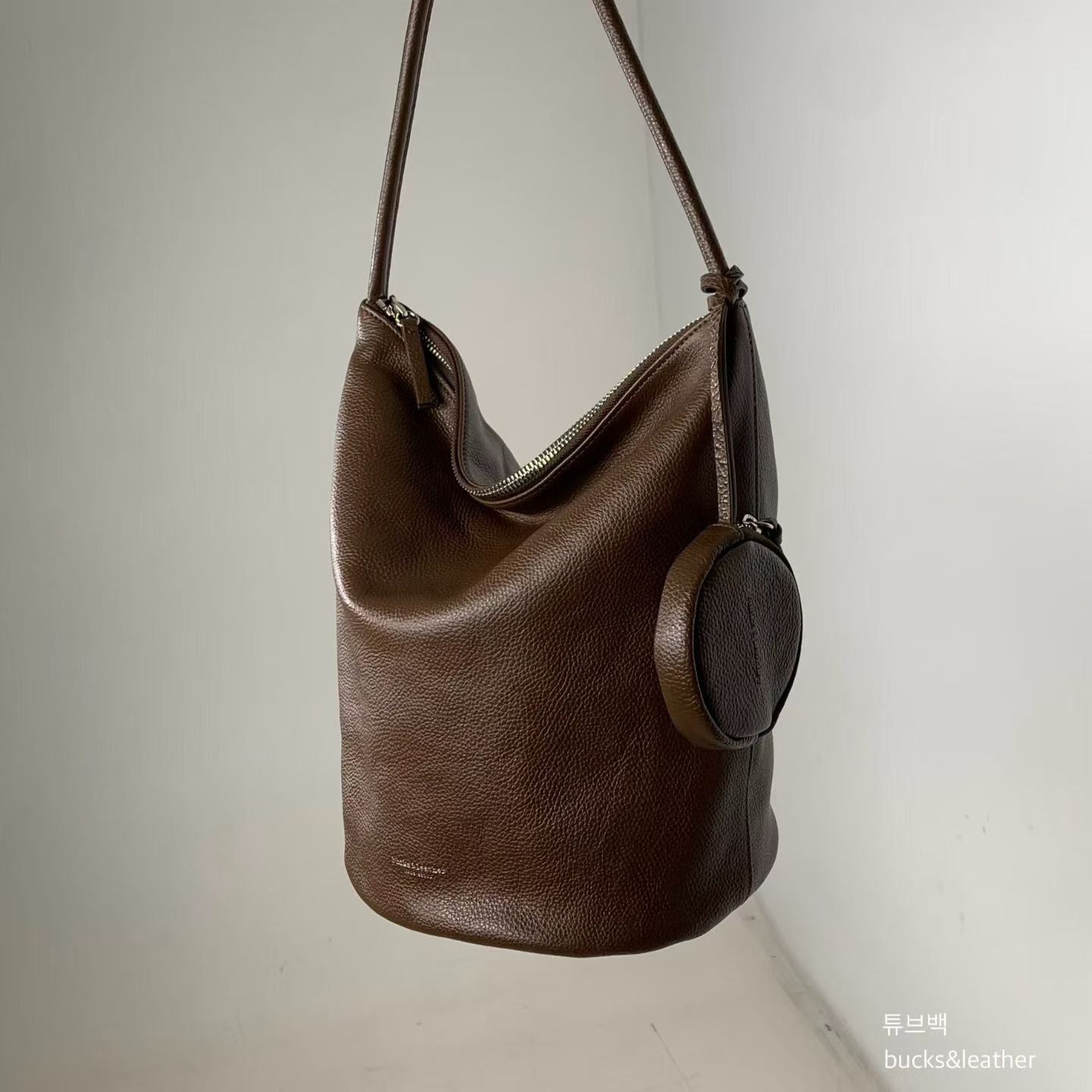 Circle Bucket Bag (with coin bag)