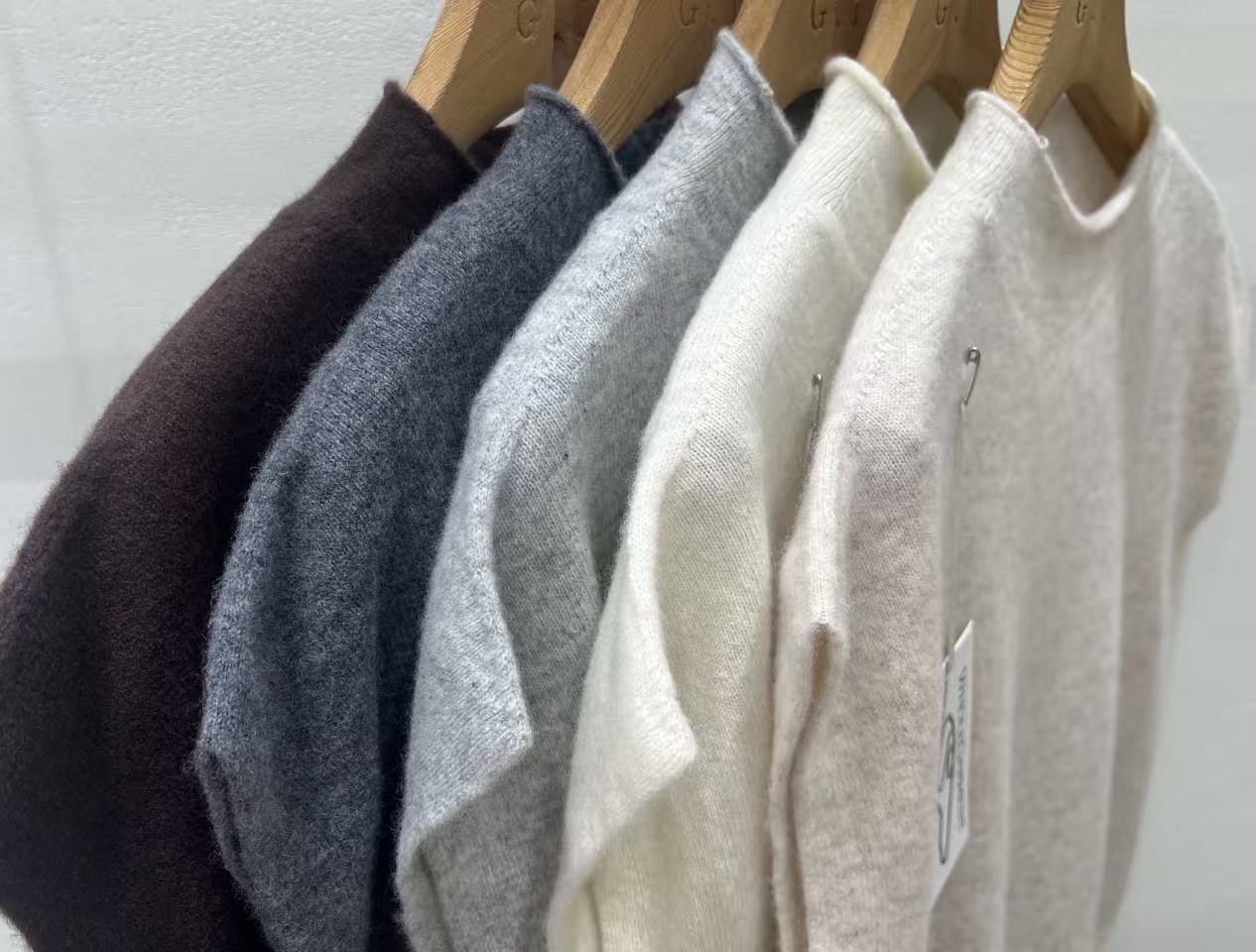 Wool Short Sleeves Top