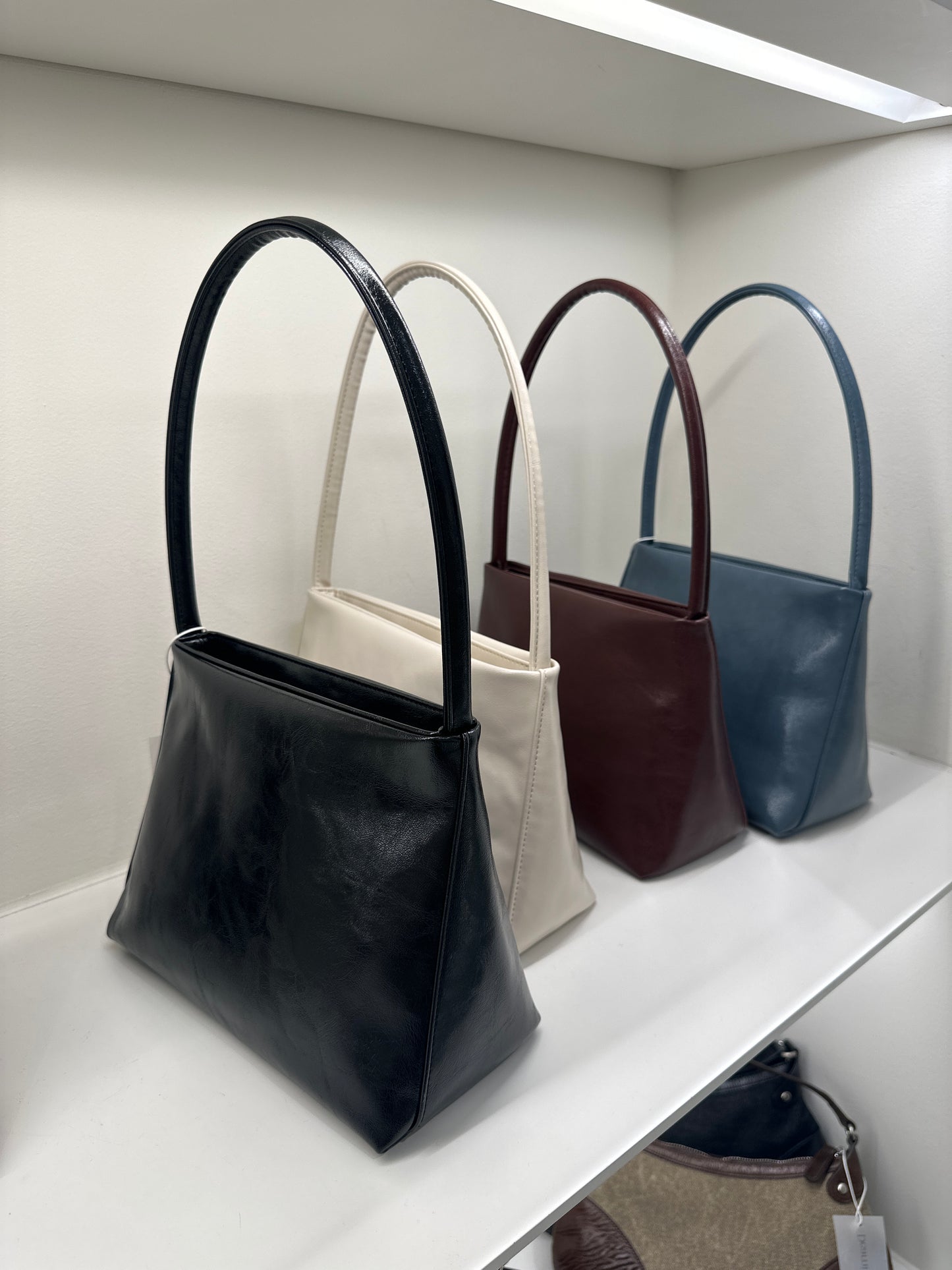 Basic Leather Bag