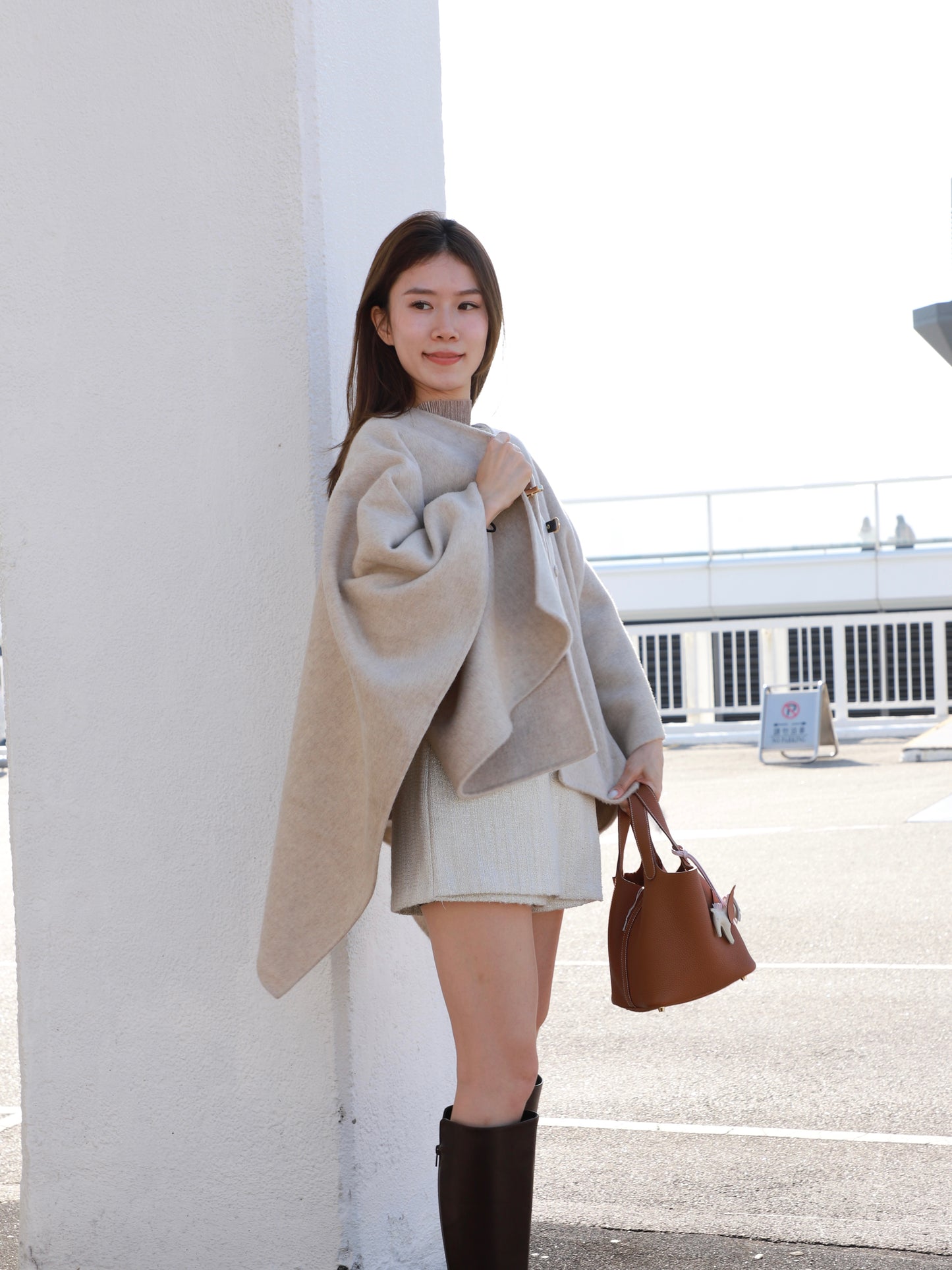 100% Wool Premium Cape