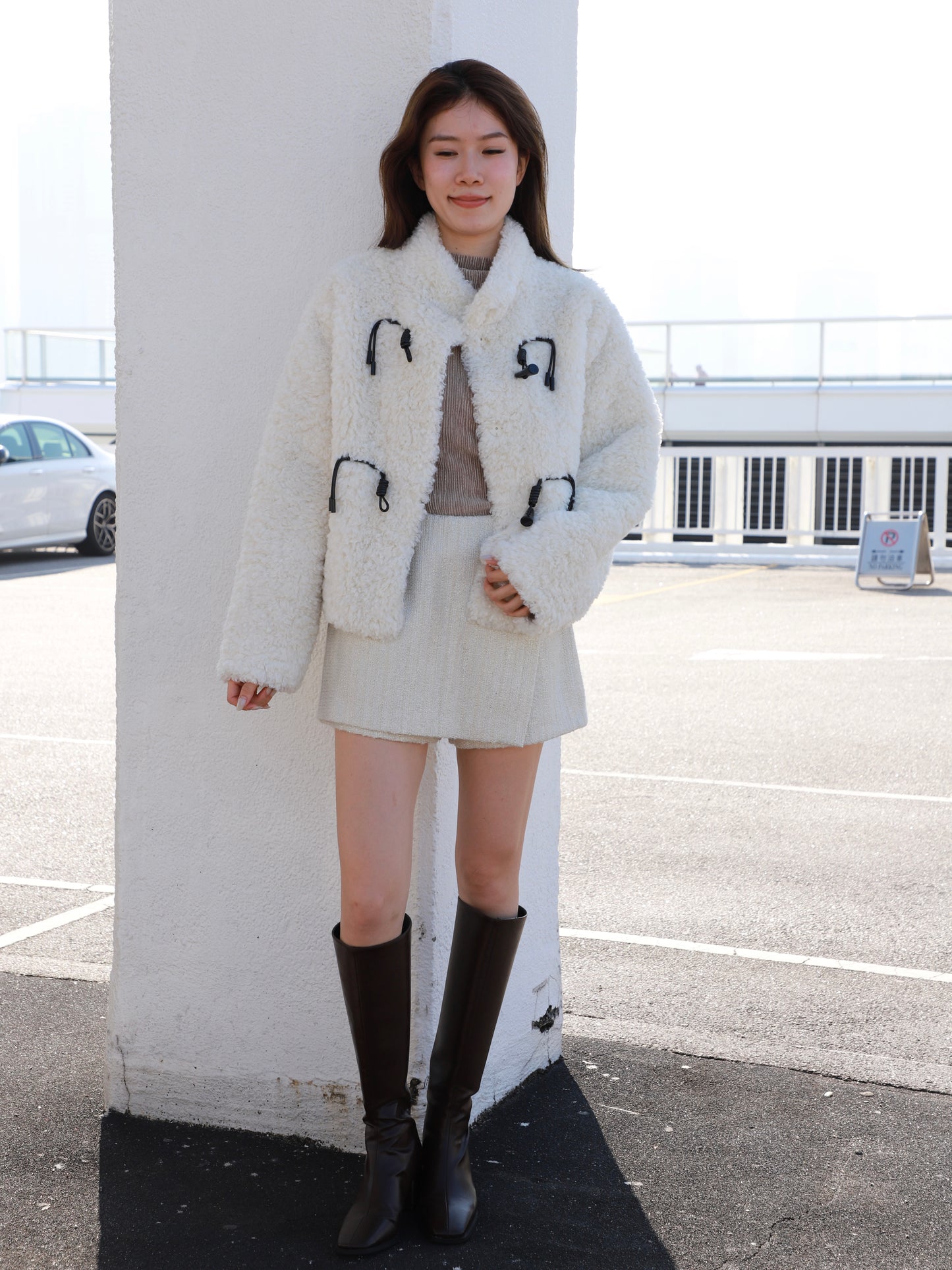 Braze Fluffy Horn Jacket