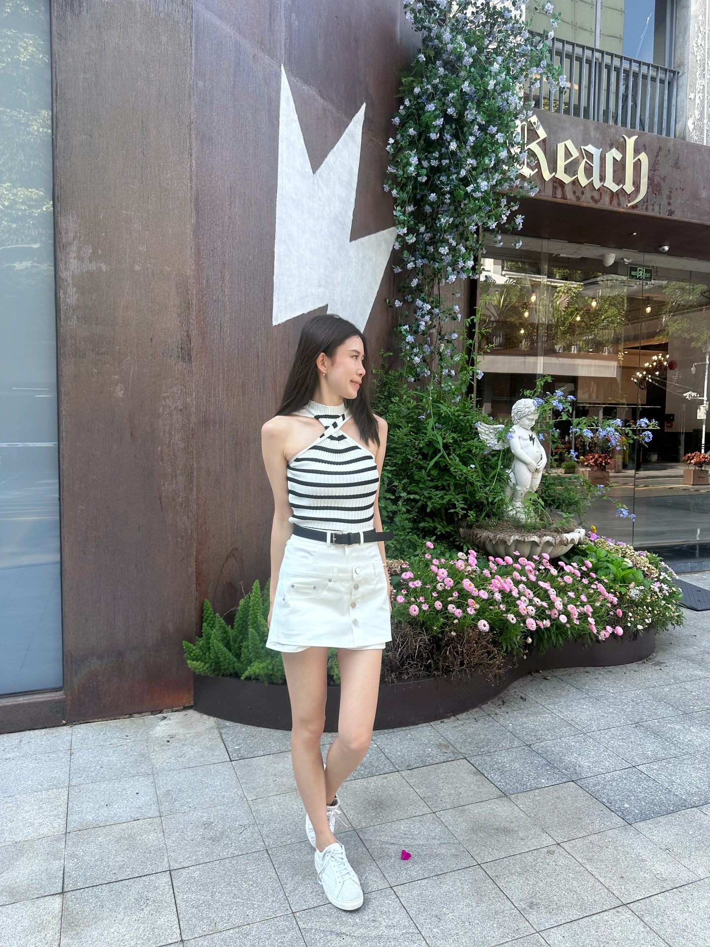 Cross Neck Twisted Tank Top