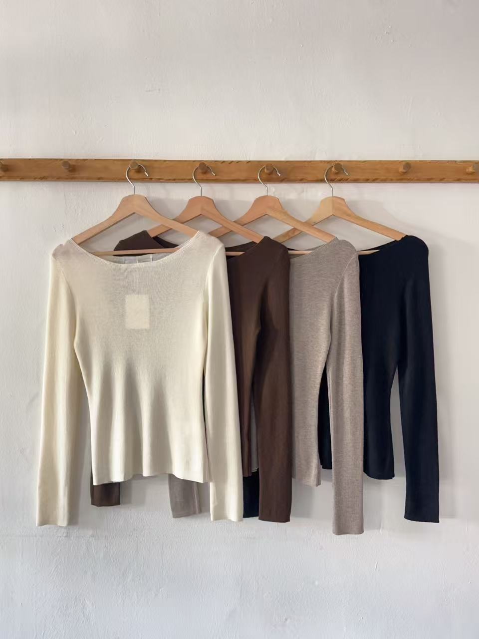 Slim Cut Wool Top