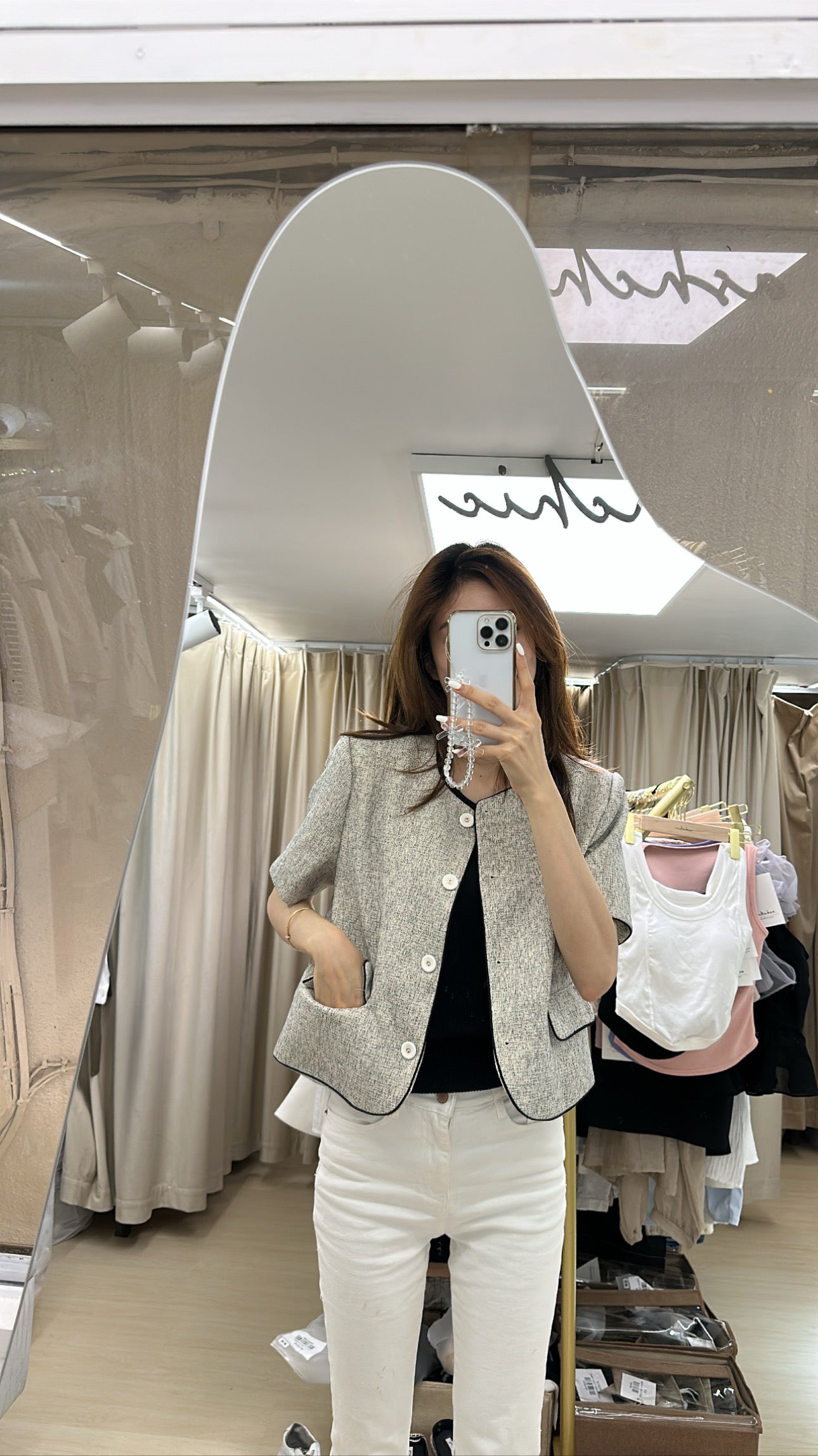 White Button Short Sleeves Blazer