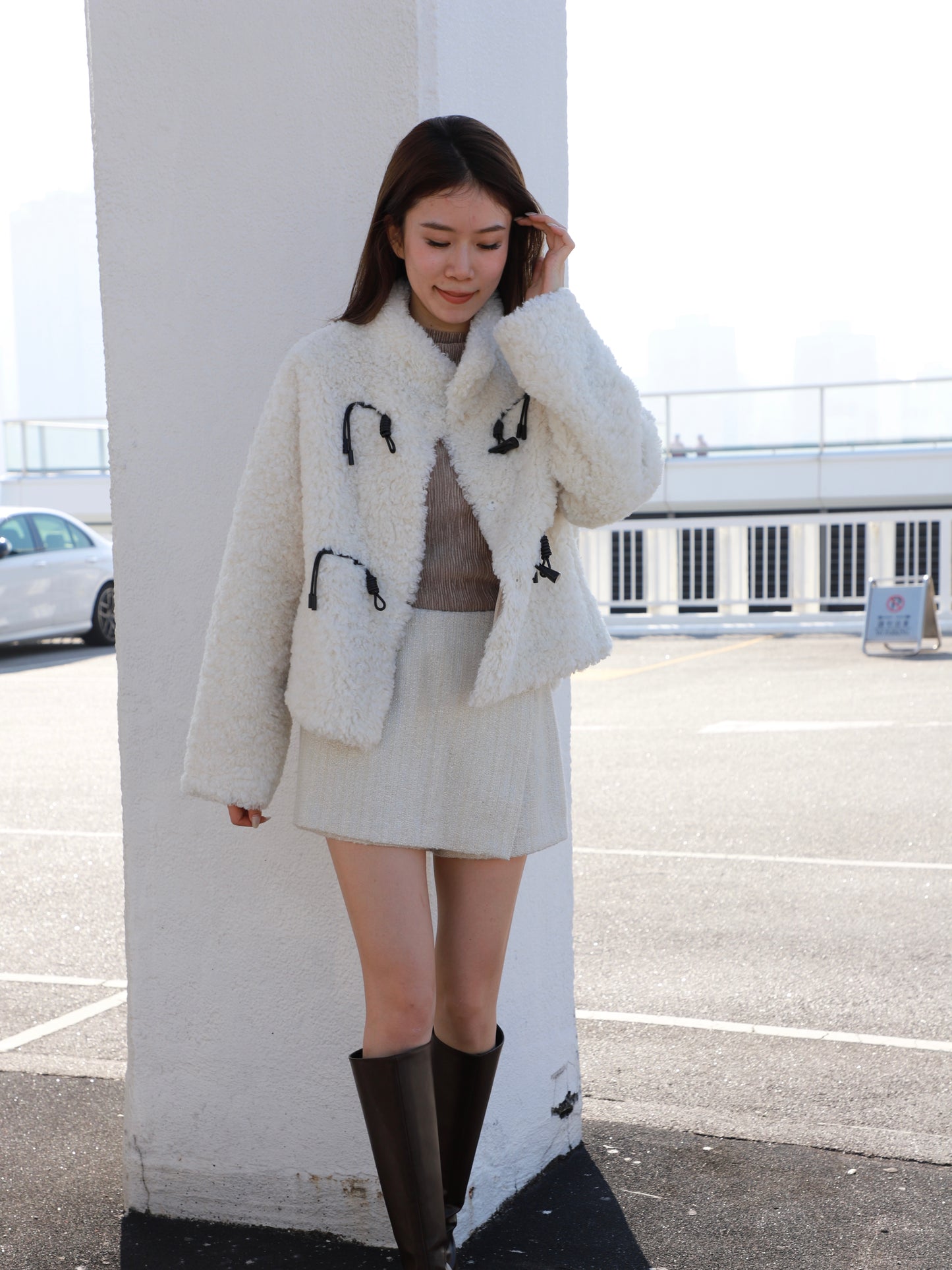 Braze Fluffy Horn Jacket
