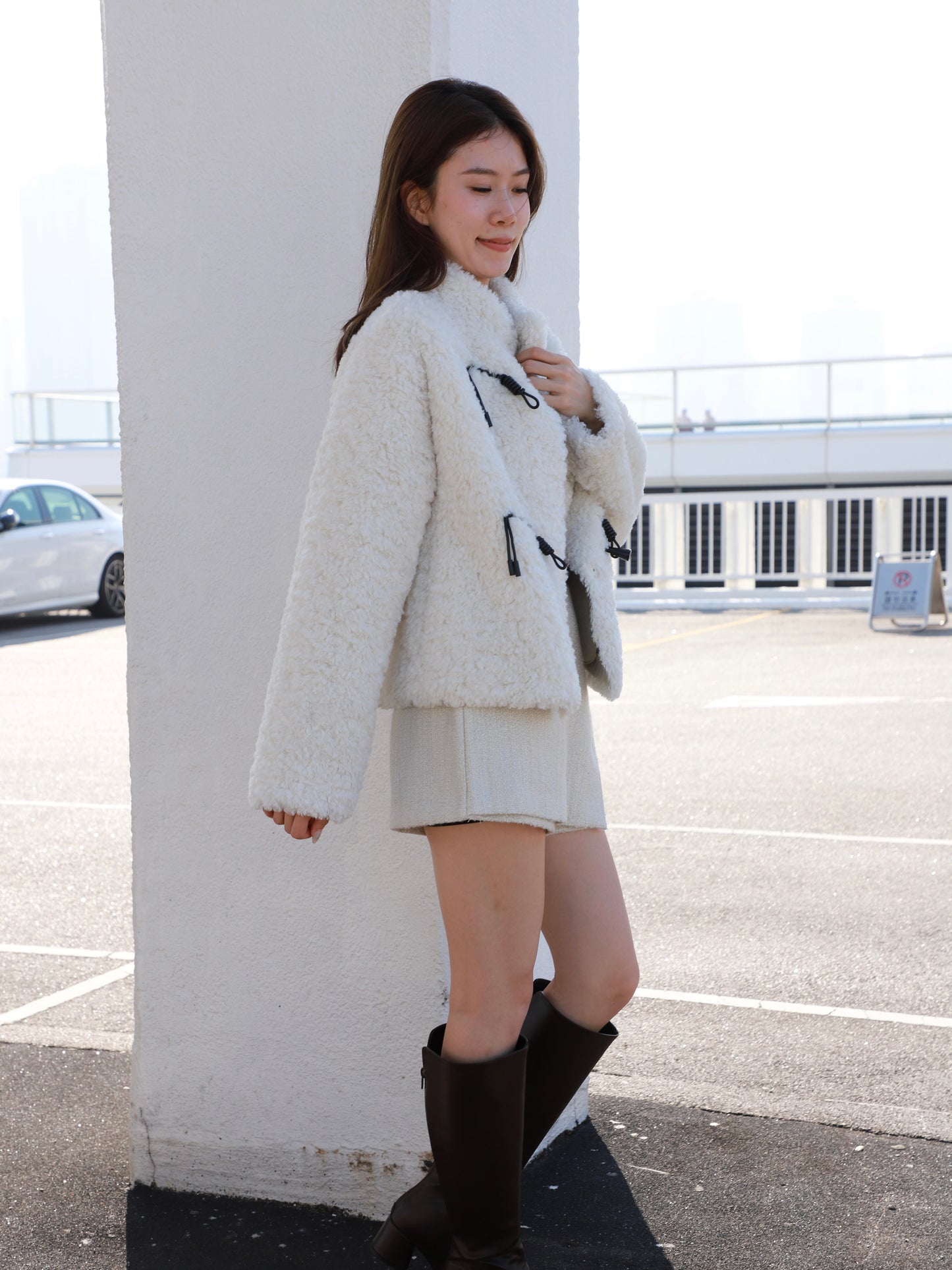 Braze Fluffy Horn Jacket