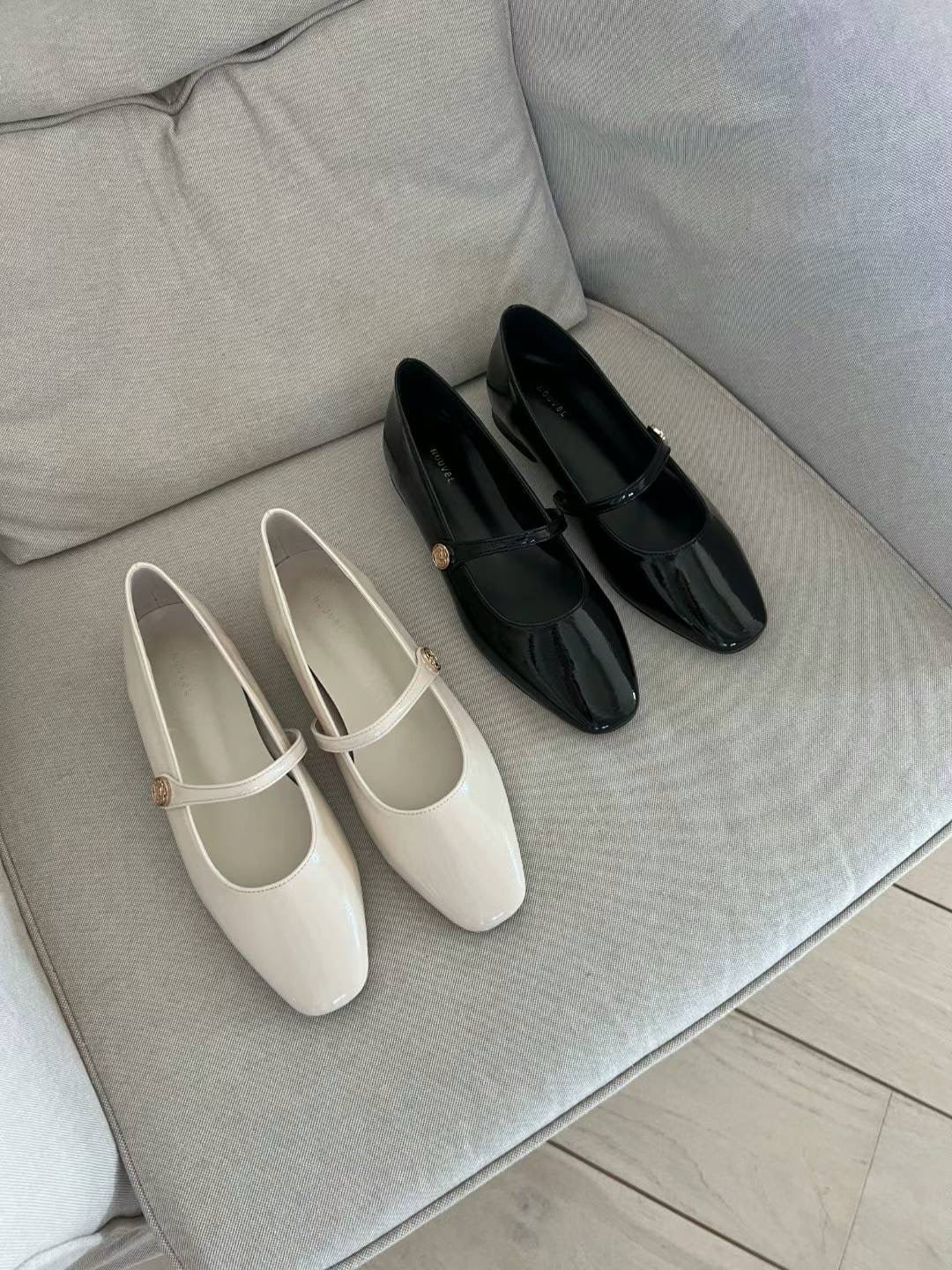 Ballet Gold Button Flats