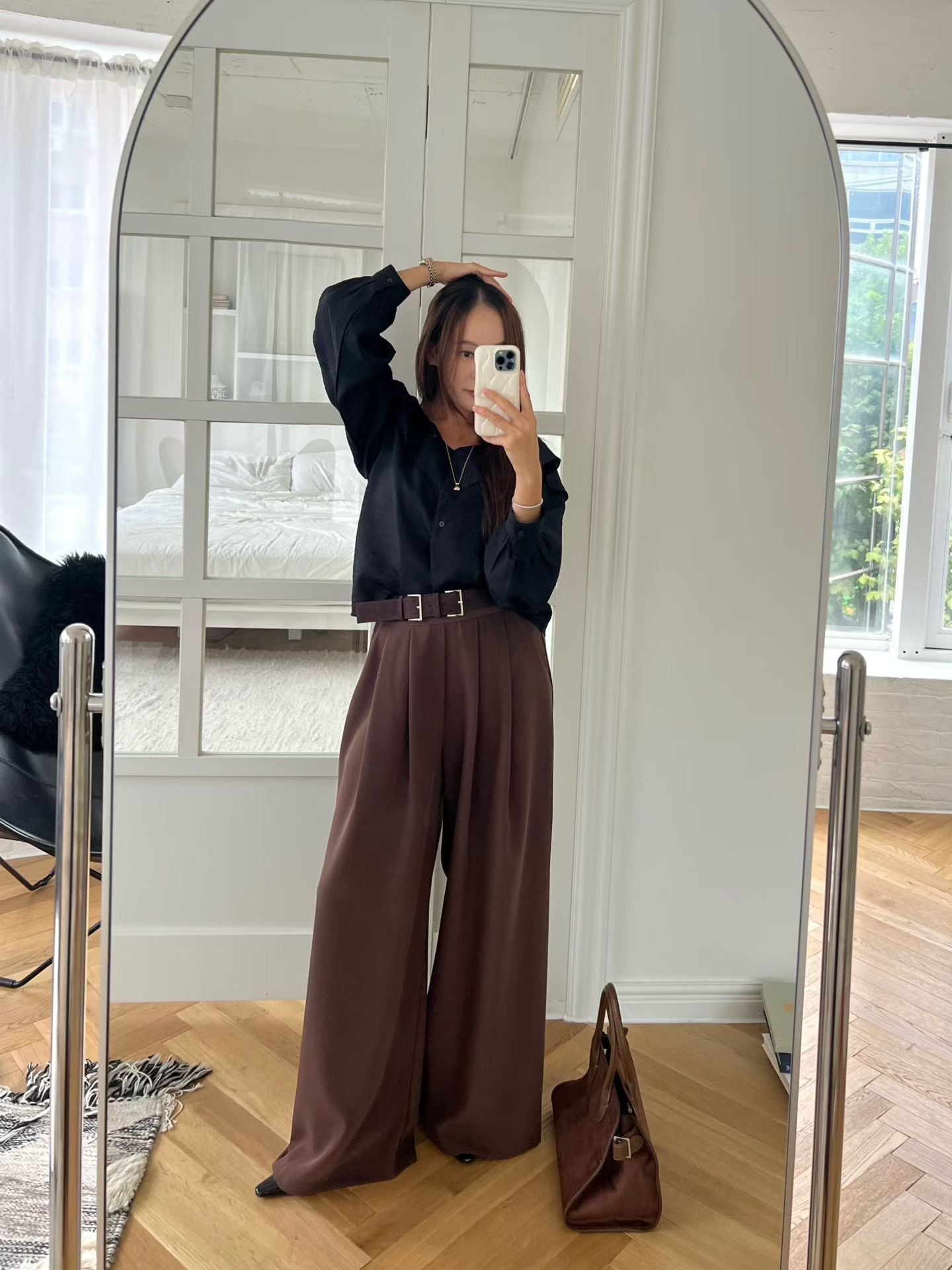 Suede Belt In Chiffon Pants