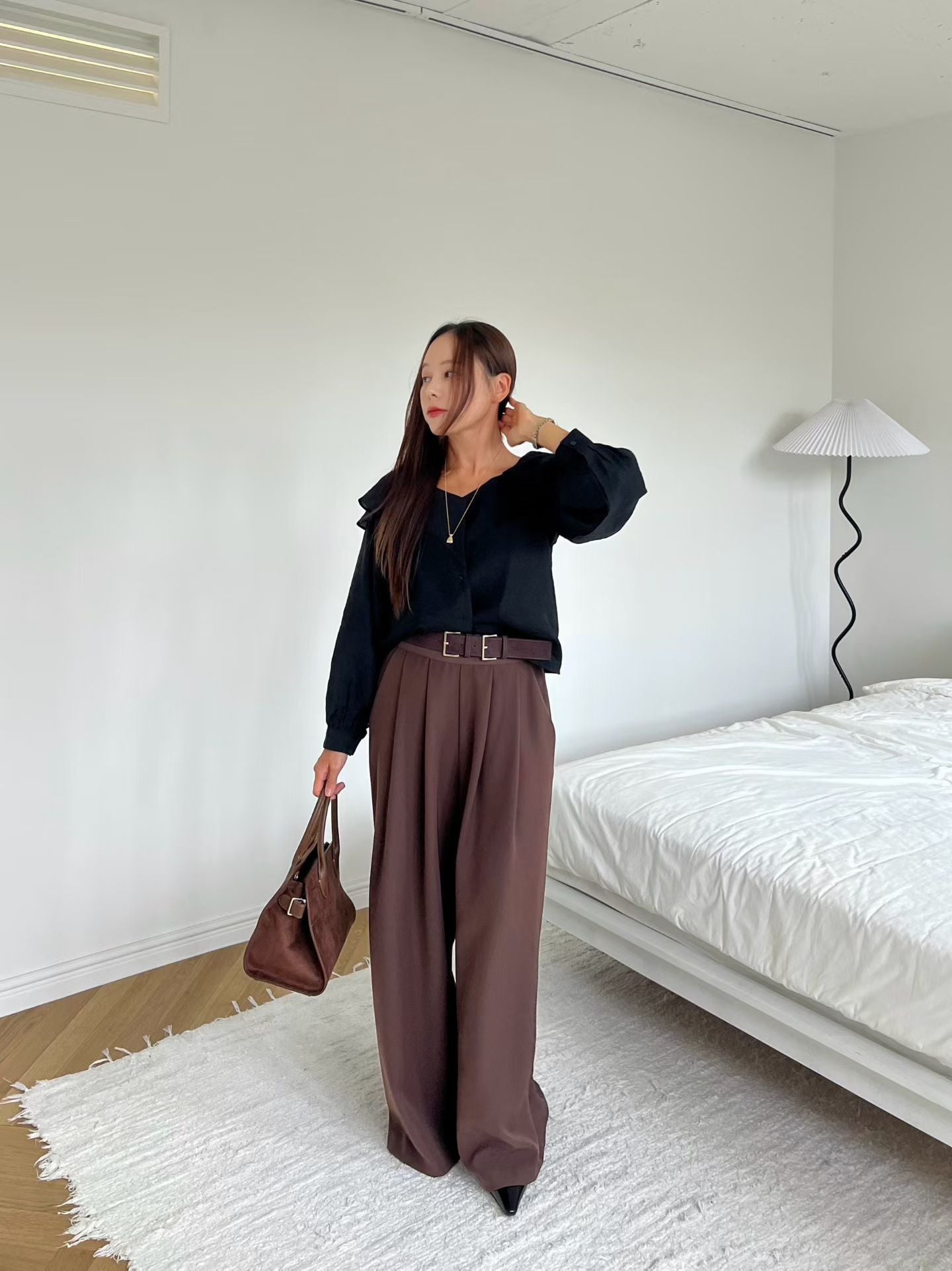 Suede Belt In Chiffon Pants