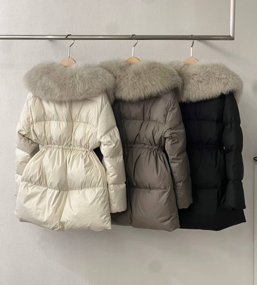 LIVE 1.0 Long Down Jacket