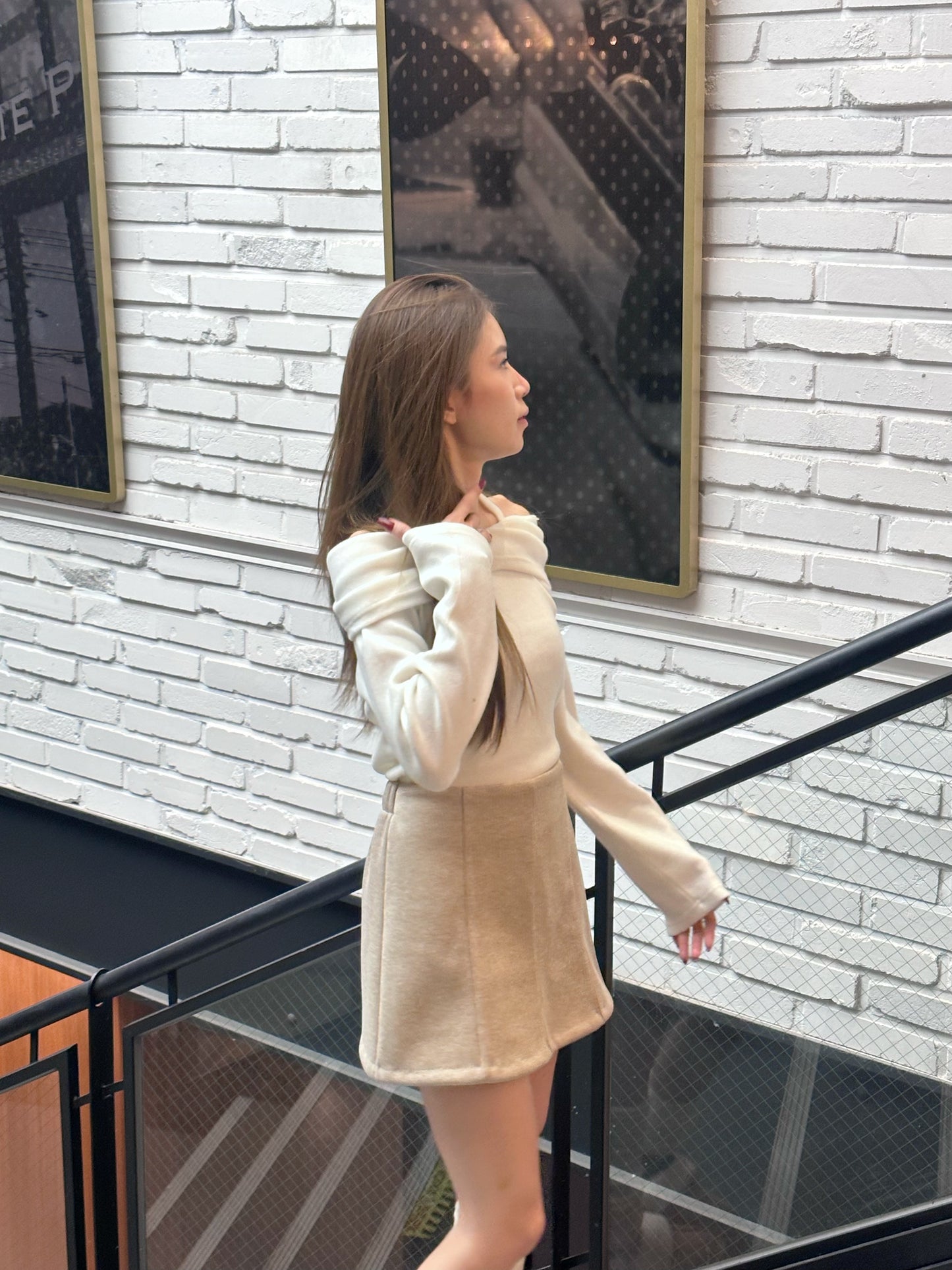 Christmasy Cross Neck Long Sleeves Top