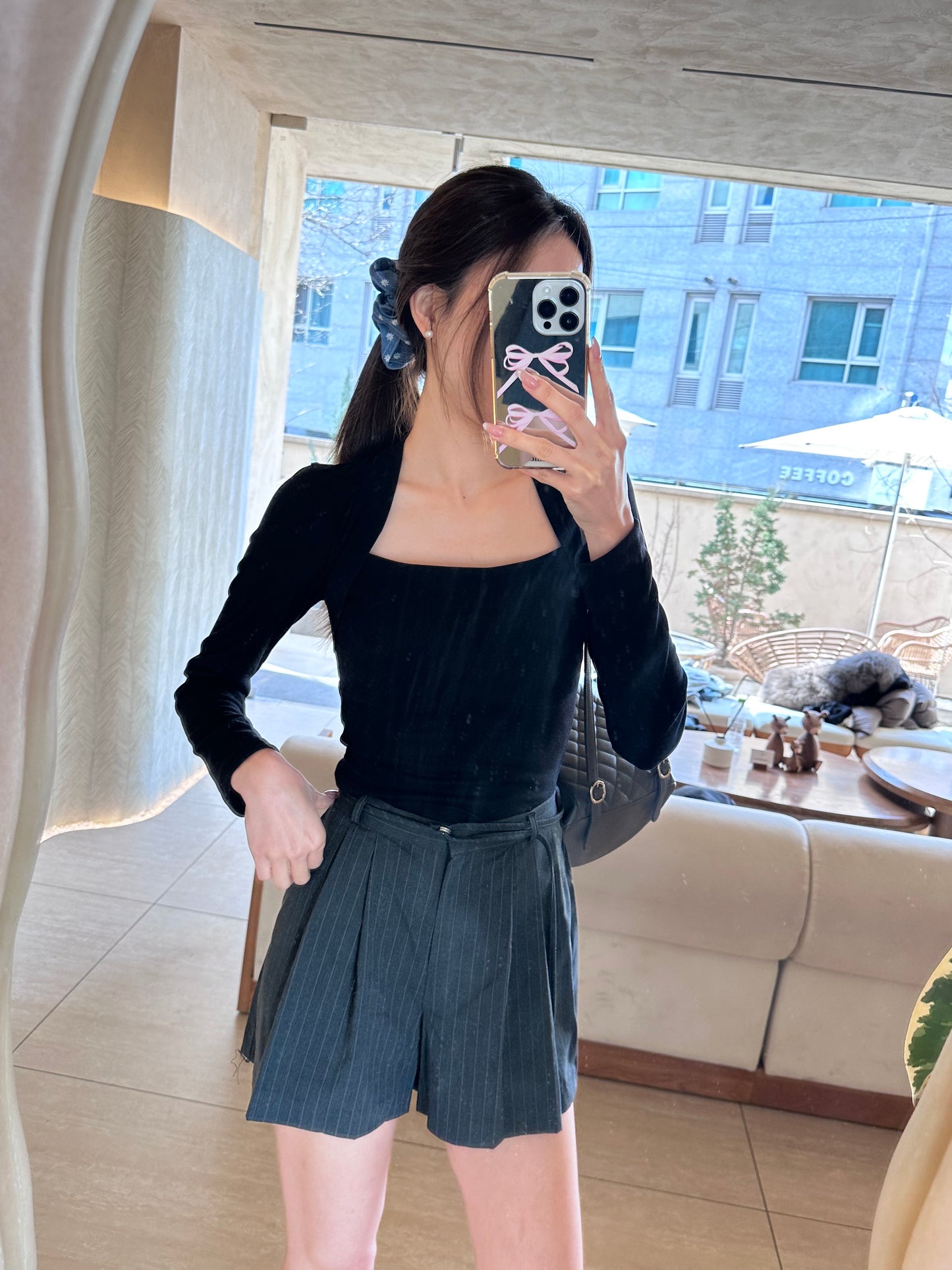 Square Neck Long Sleeves with Pads