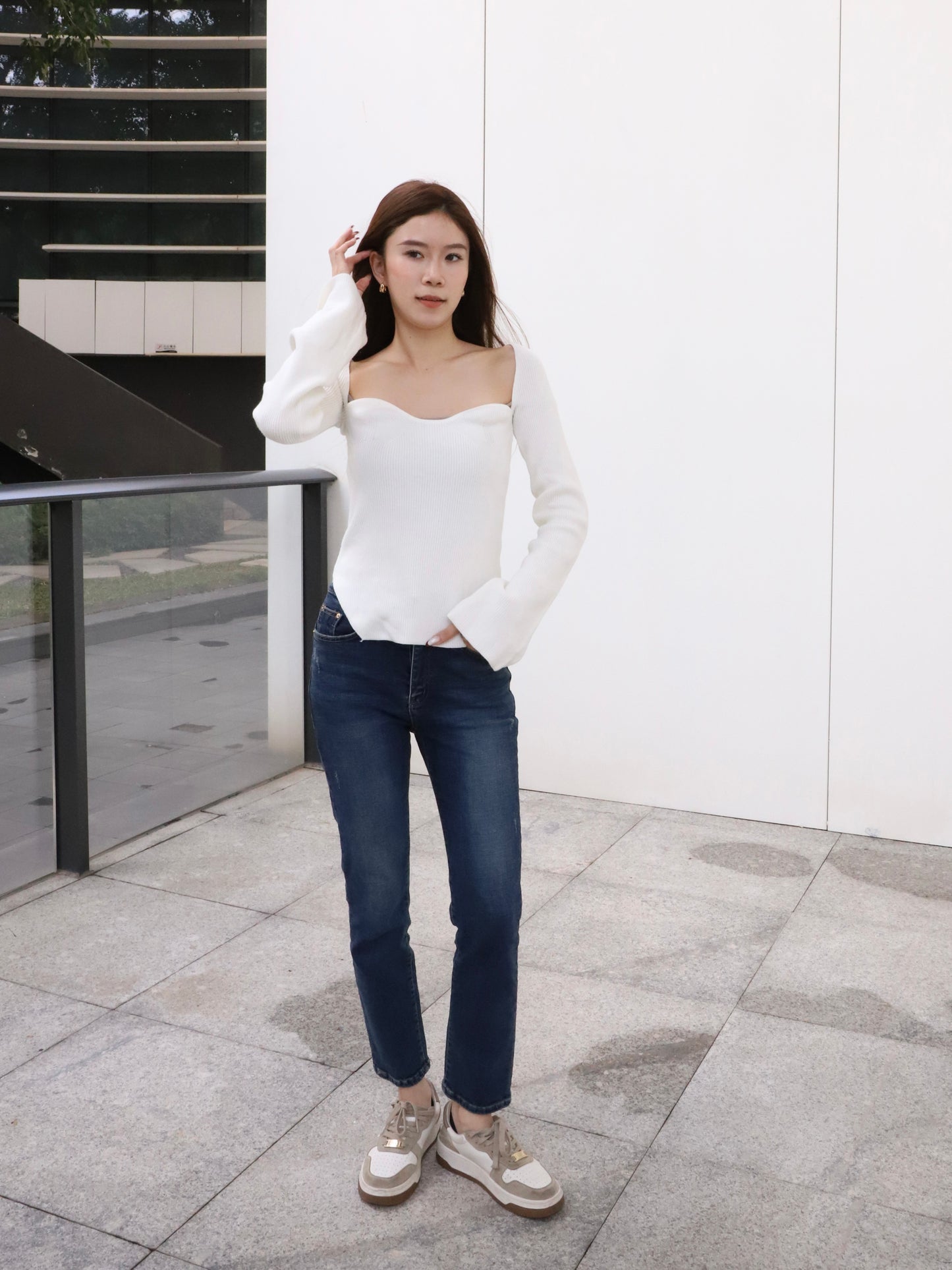 Knitted Heartshape Flare Sleeves Top