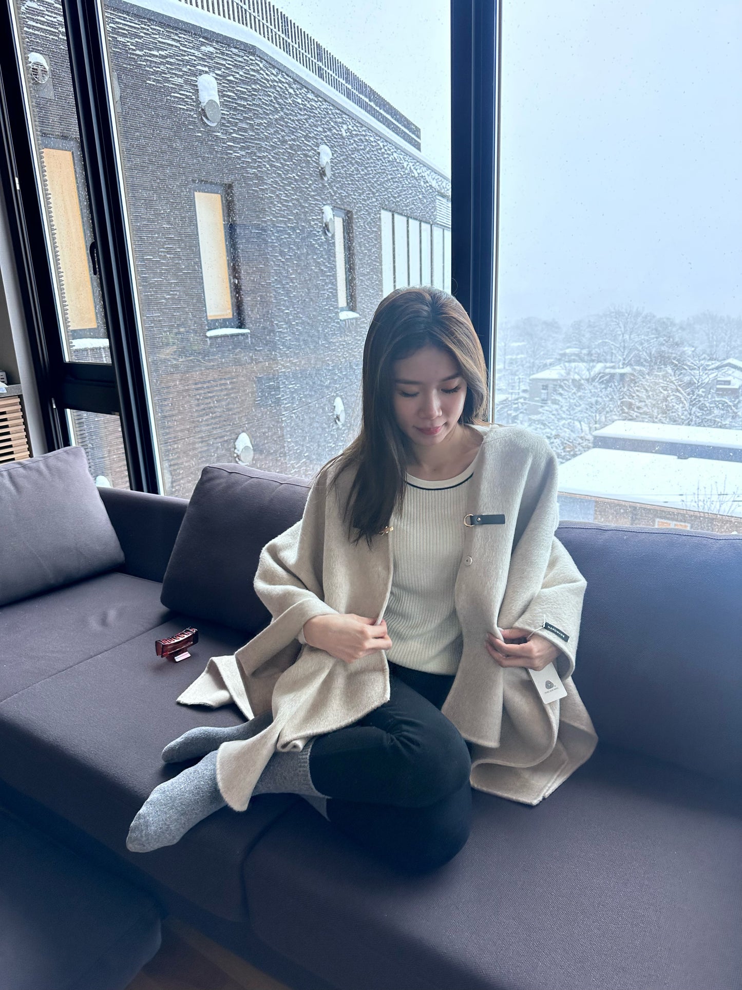 100% Wool Premium Cape