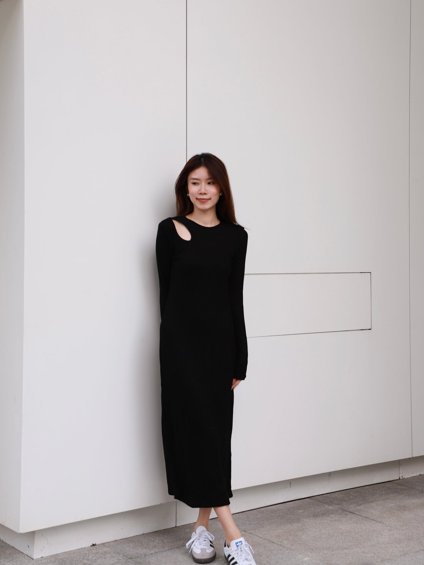 Hole on Shoulder Maxi Dress