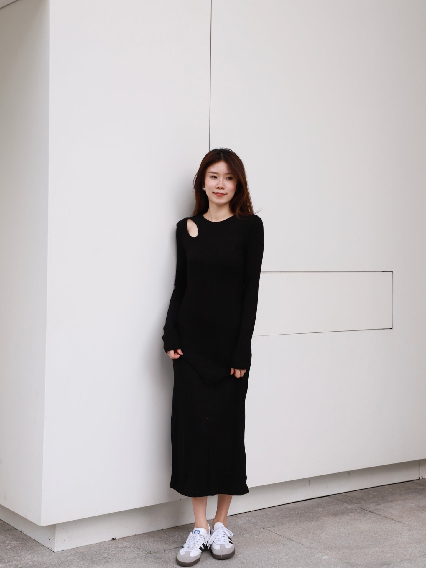 Hole on Shoulder Maxi Dress