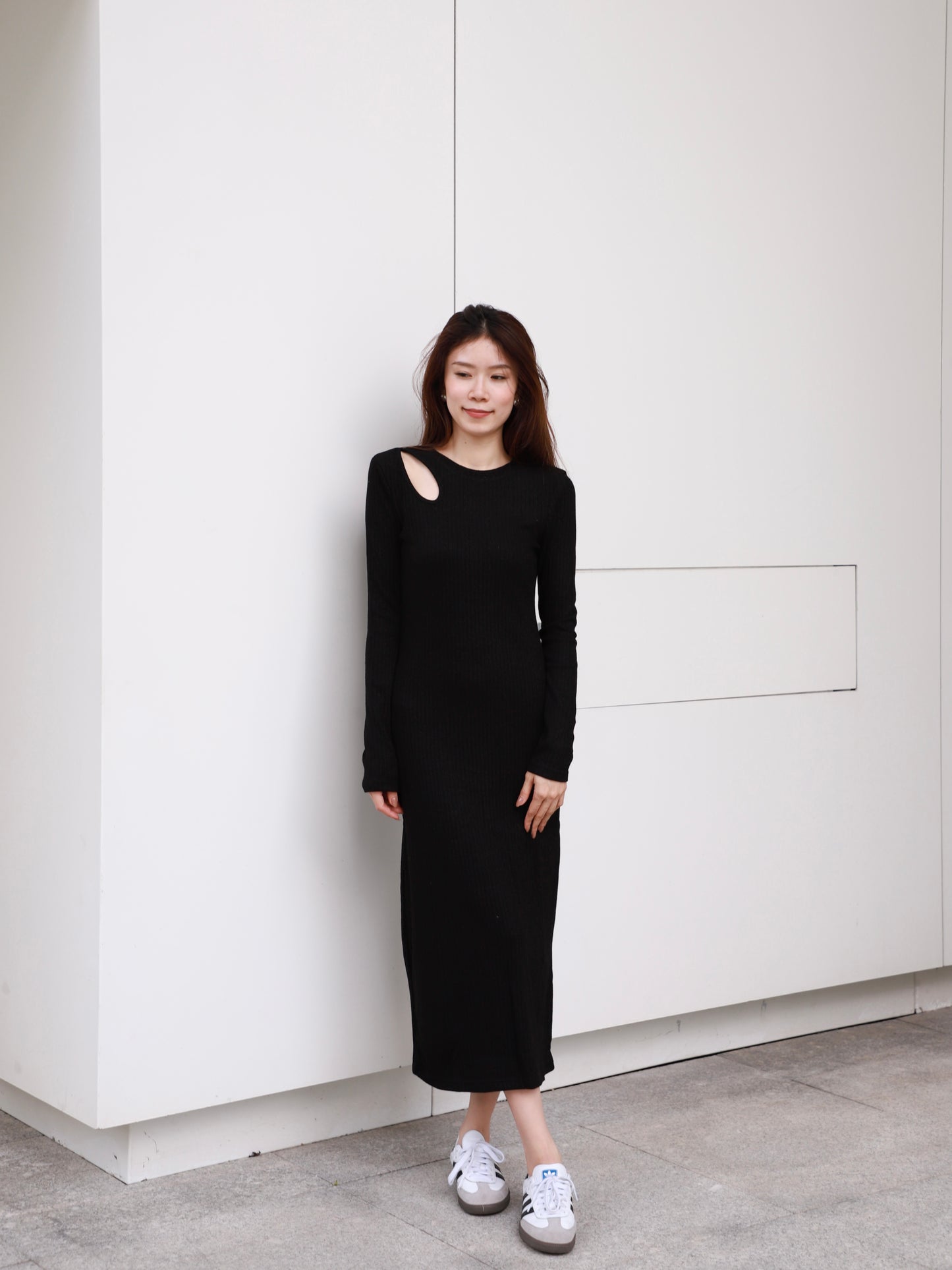Hole on Shoulder Maxi Dress