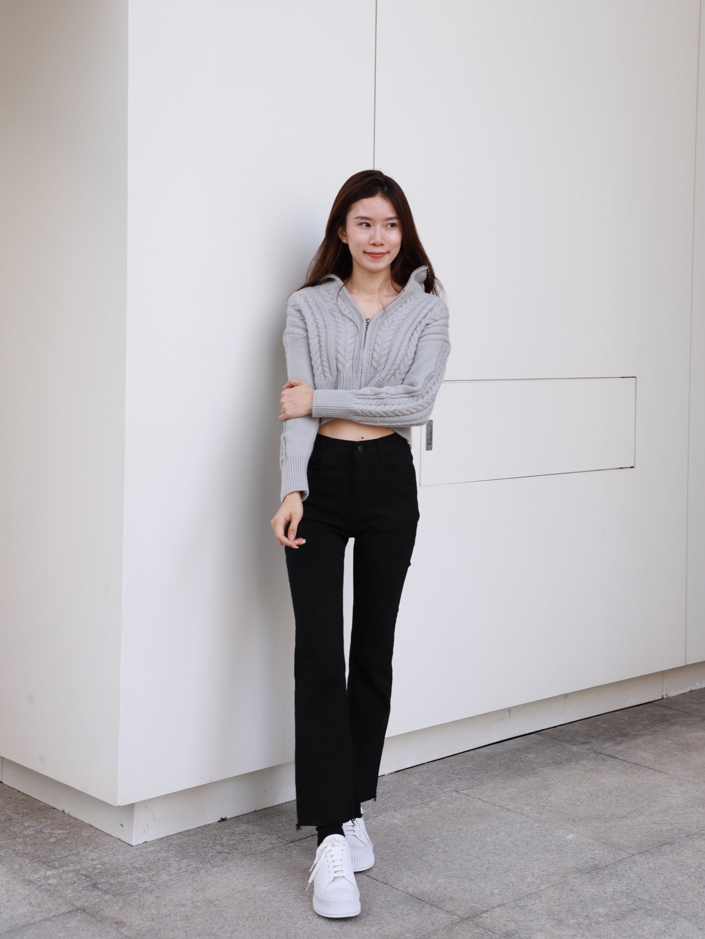 Zip Up Twisted Long Sleeves Sweater
