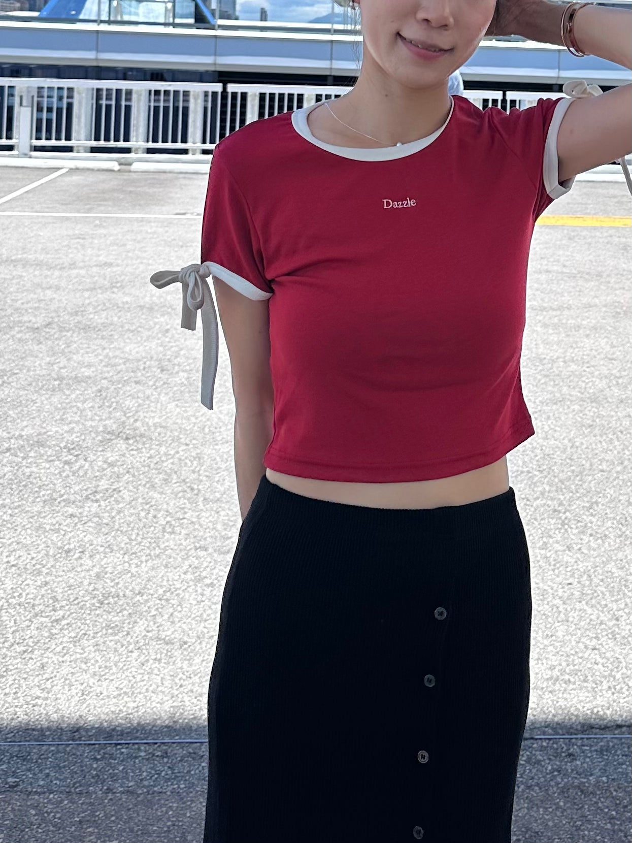 Outline Tied Sleeves T Top