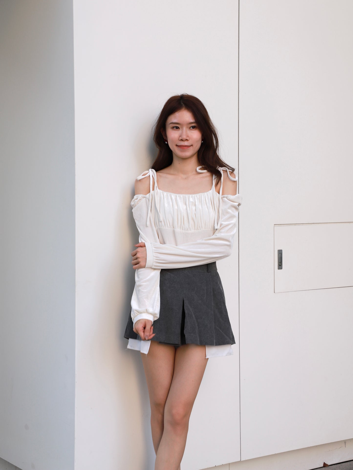 Velvet Slit Skirt Shorts