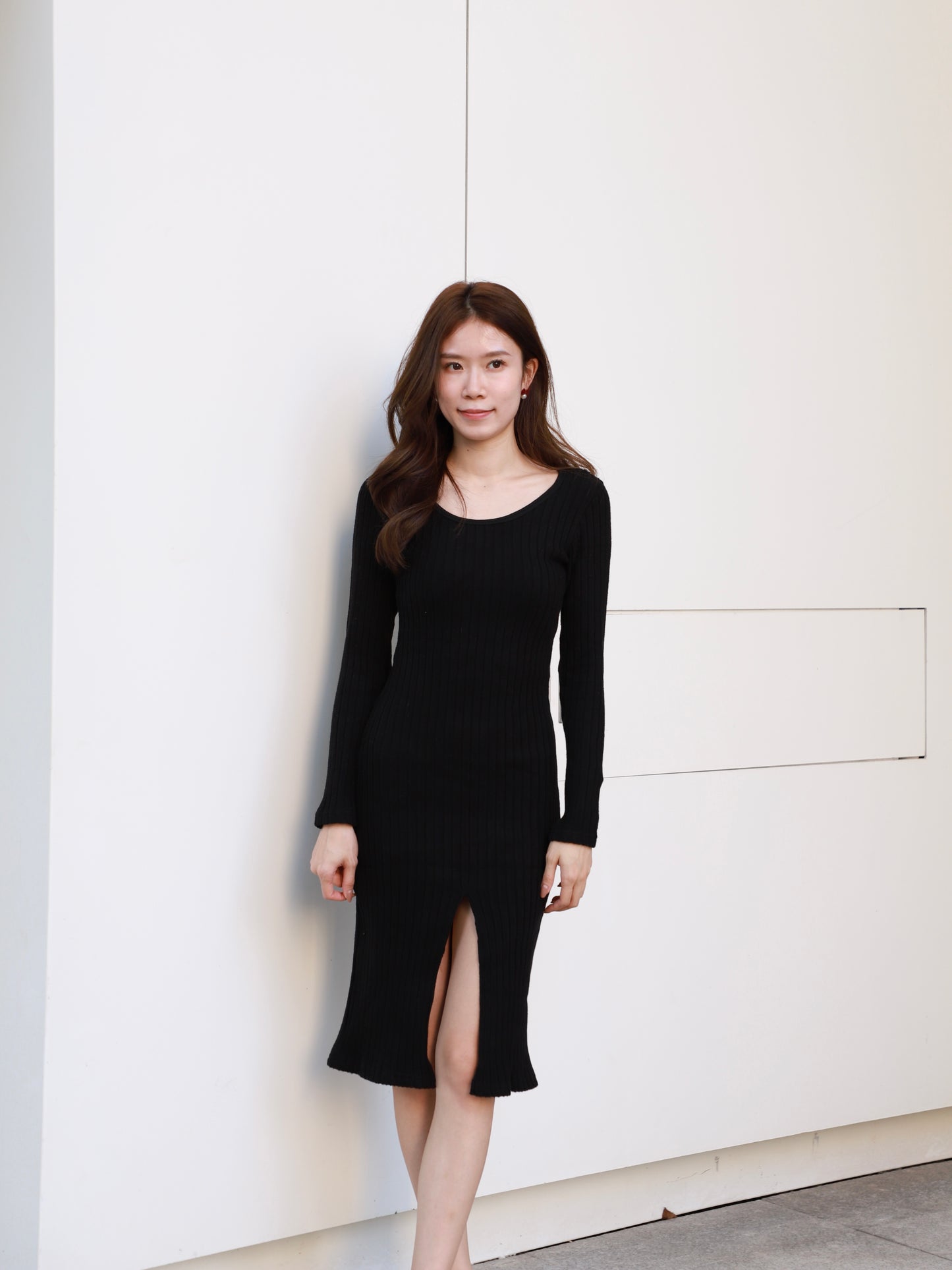 Knitted Slit Long Sleeves Maxi Dress