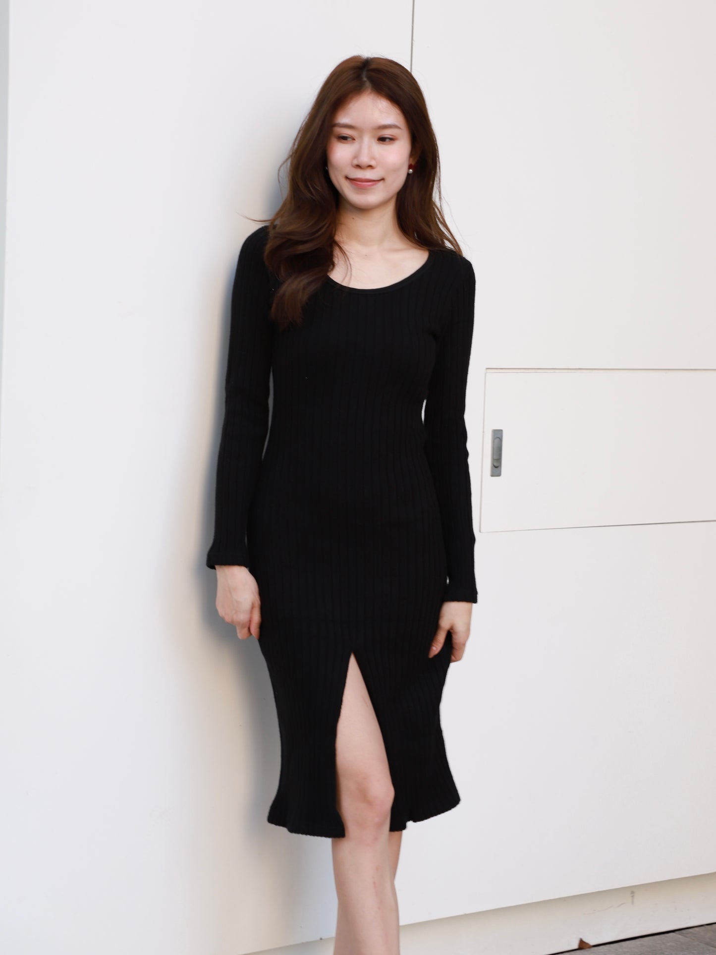 Knitted Slit Long Sleeves Maxi Dress