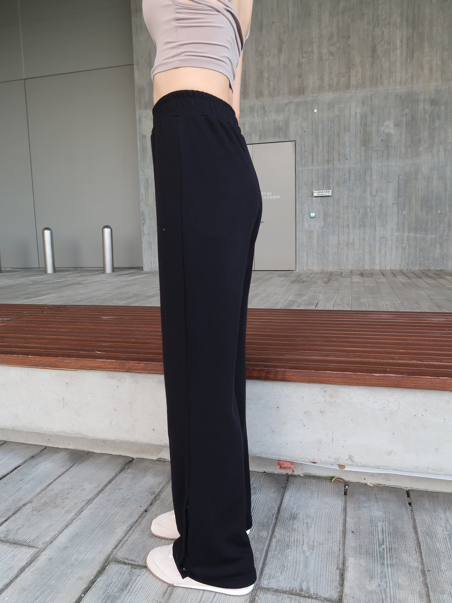 3 Button Cotton Flare Pants