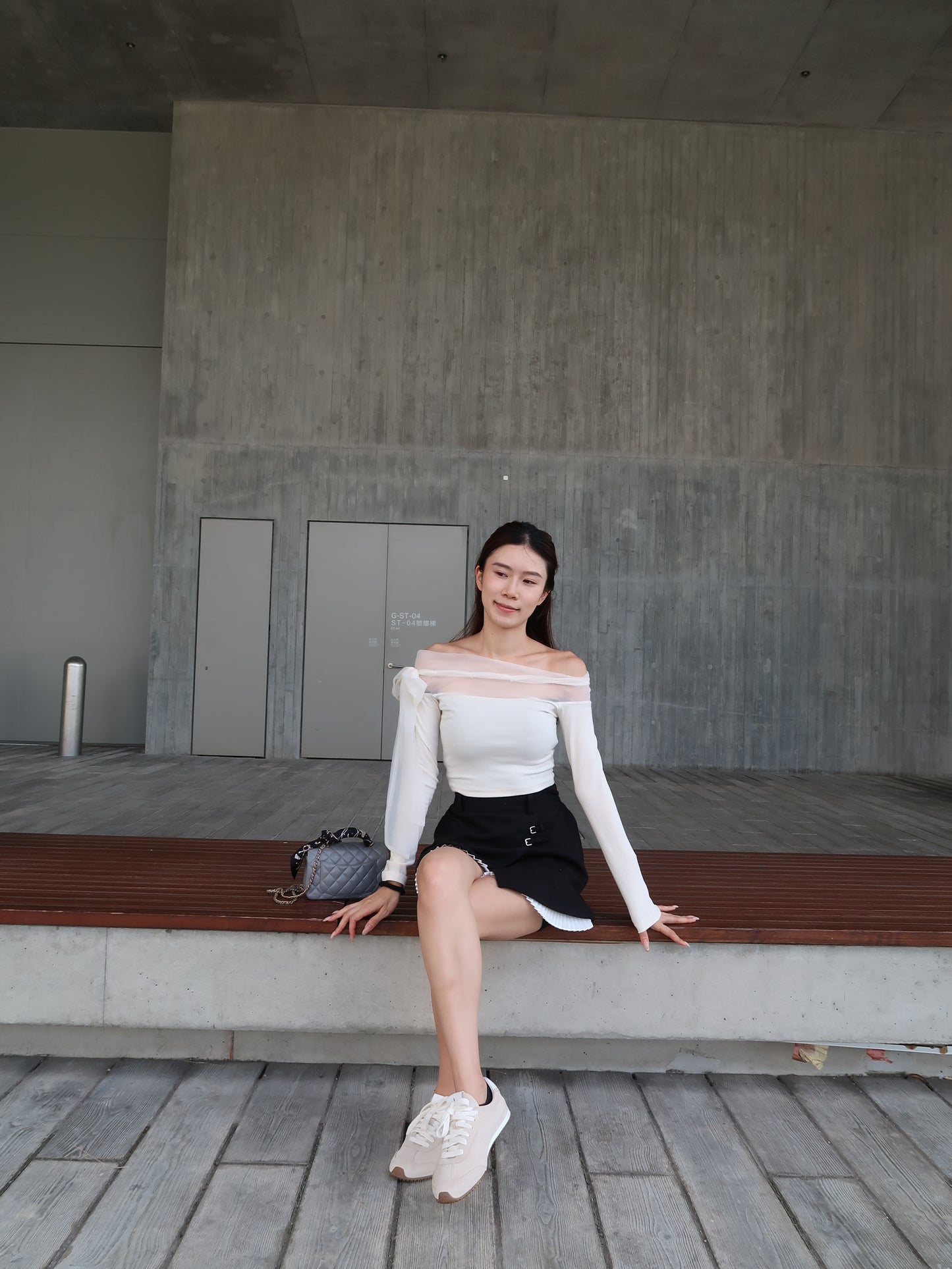 Ribbon Lace Long Sleeves Top