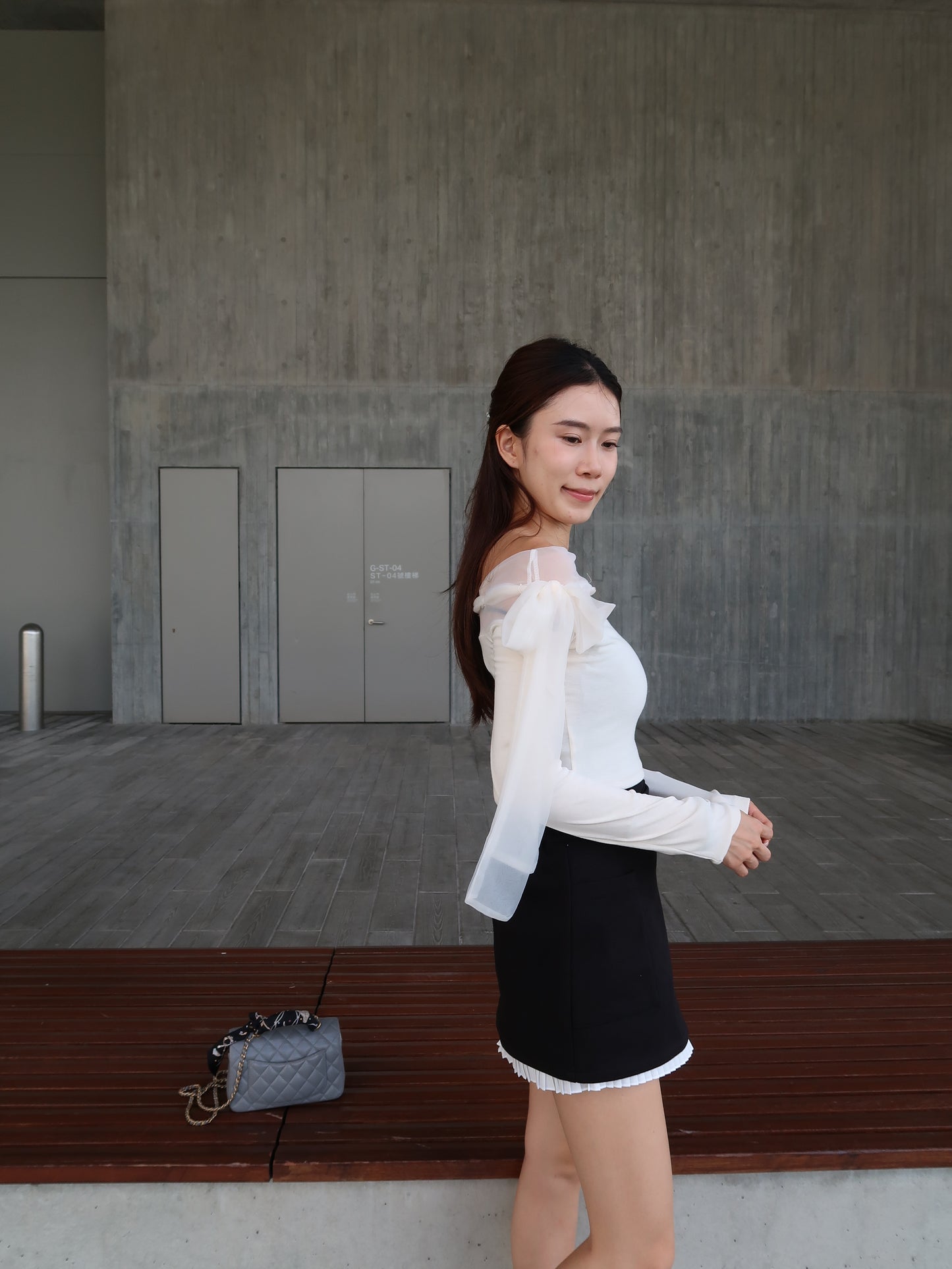 Ribbon Lace Long Sleeves Top