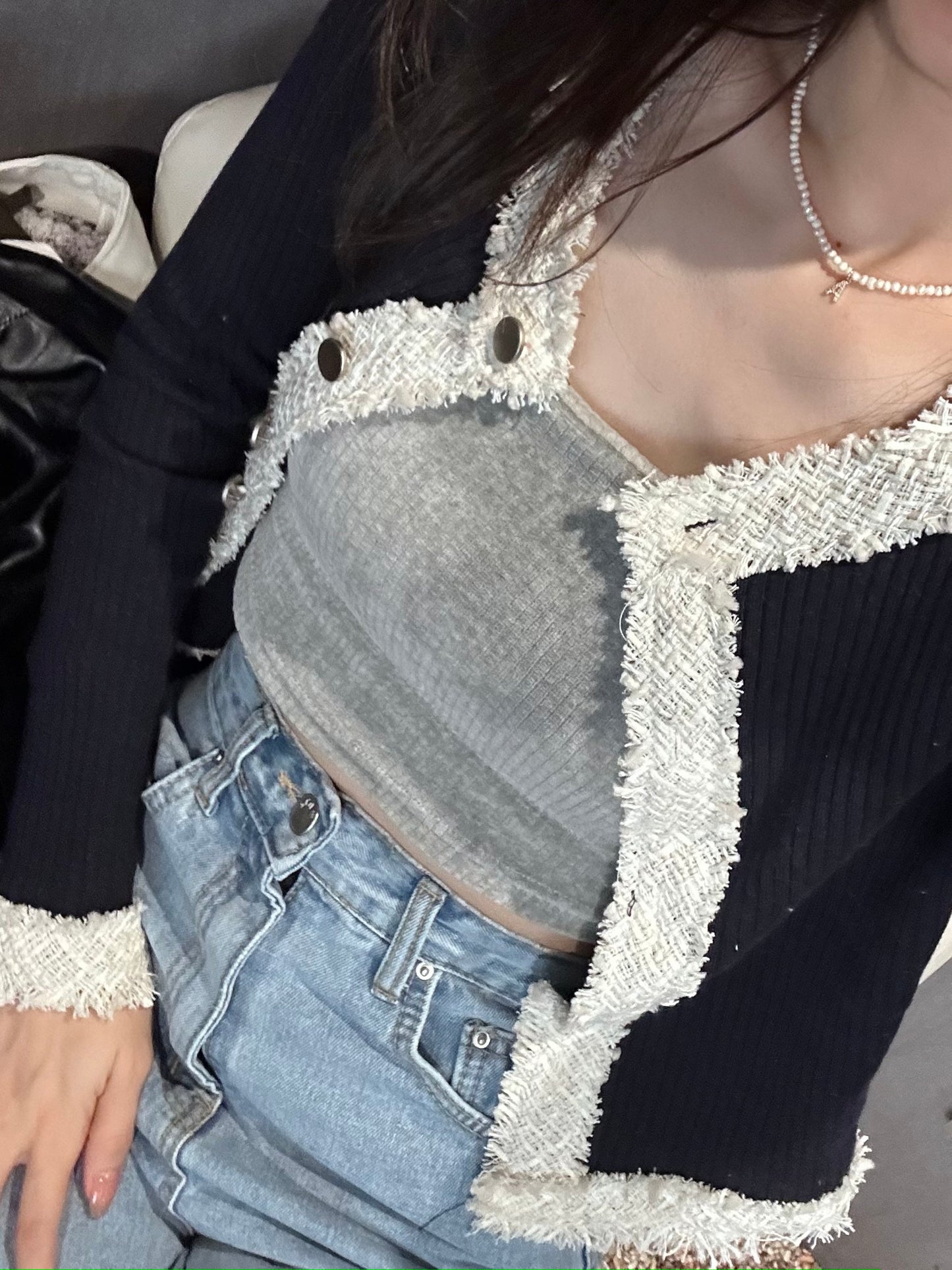 Outline Tweed Like Cardigan